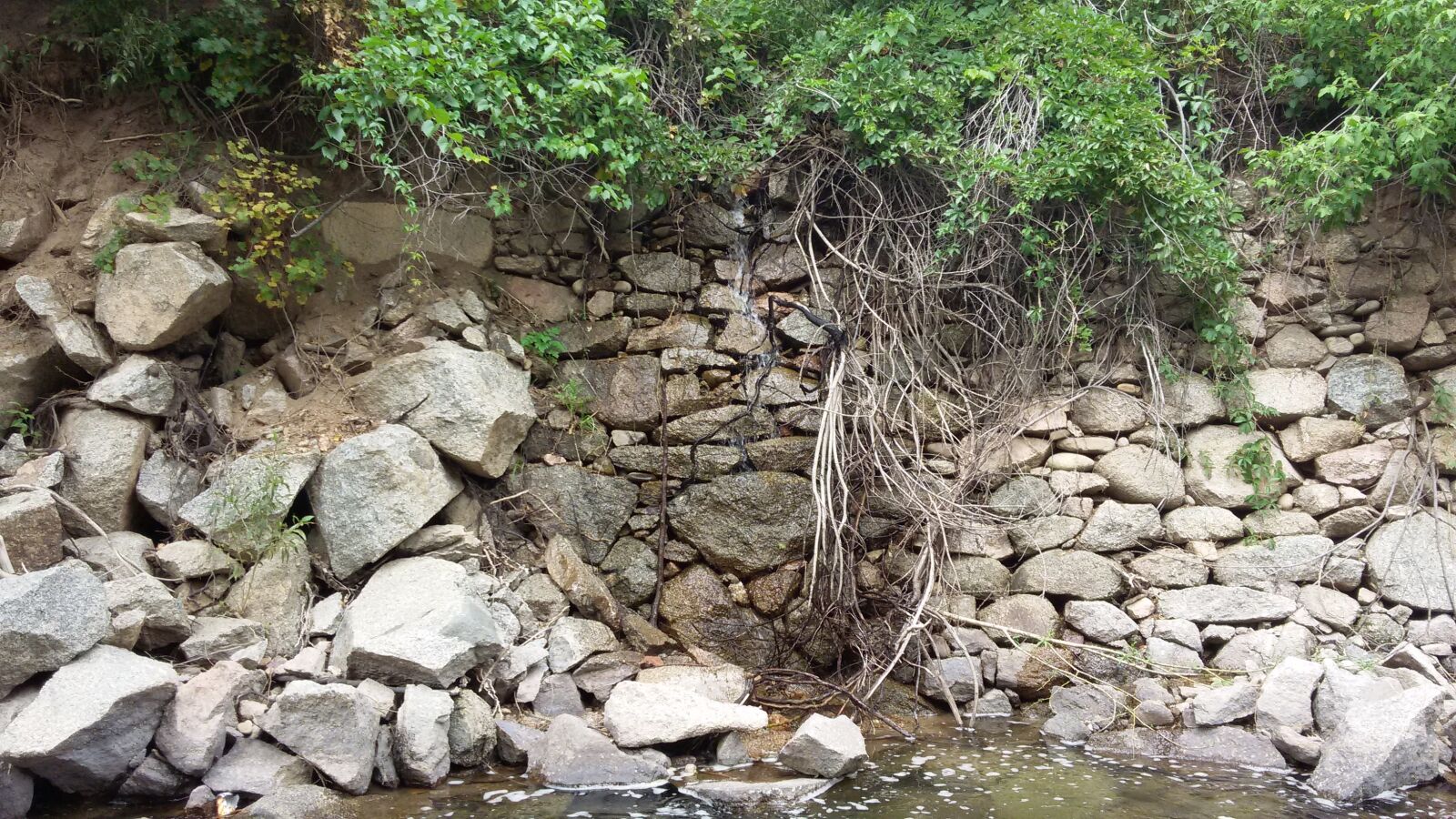 Samsung Galaxy S5 Mini sample photo. Mothernatu, nature, river photography