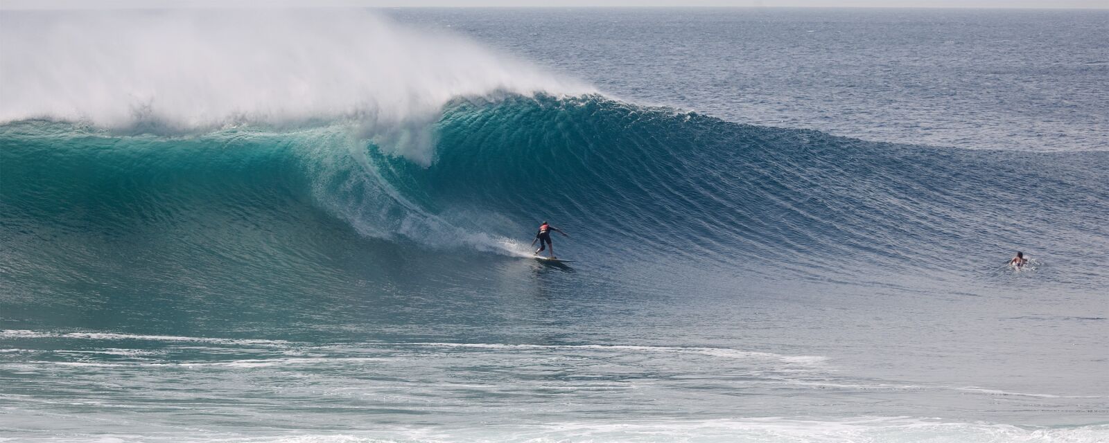 Canon EOS 5D sample photo. Surfing, big waves, ombak photography