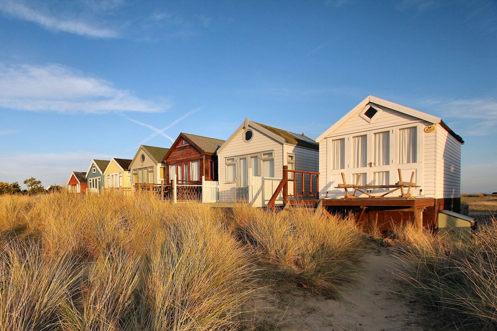 Canon EOS 60D sample photo. Houses, beach, coast photography