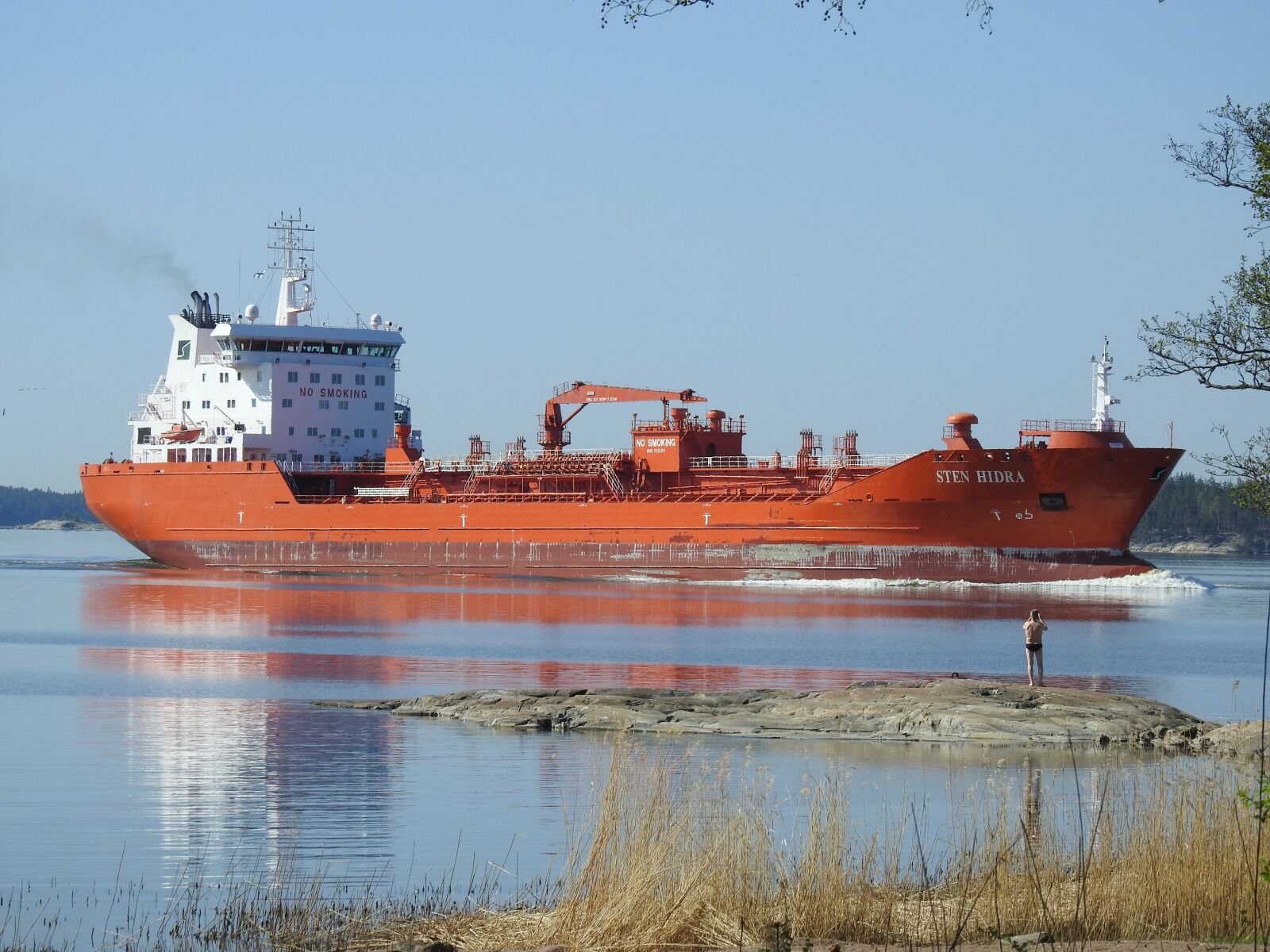 Nikon Coolpix P900 sample photo. Sea, ship, water photography