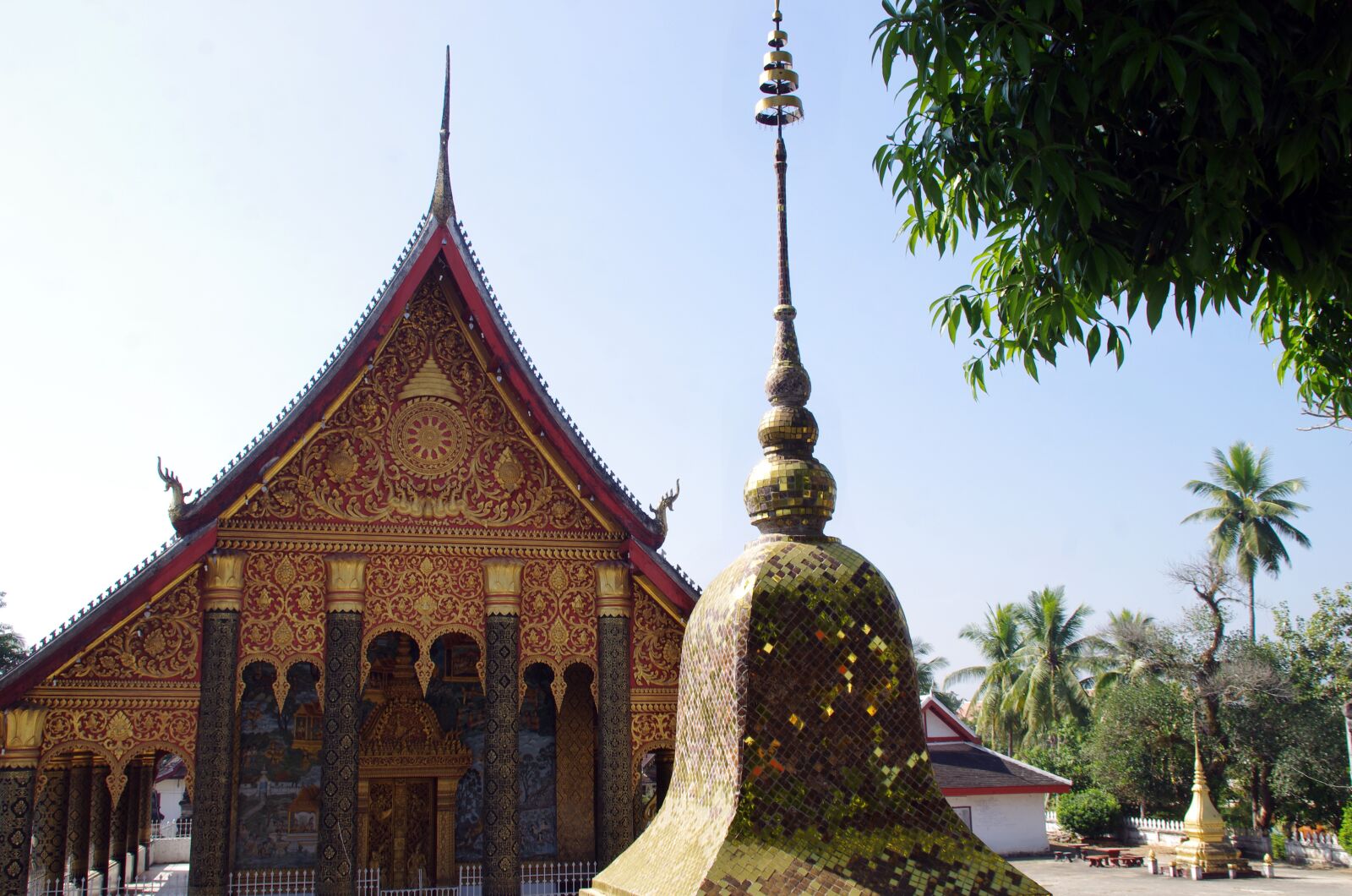 Pentax K-5 sample photo. Laos, vientiane, temple photography