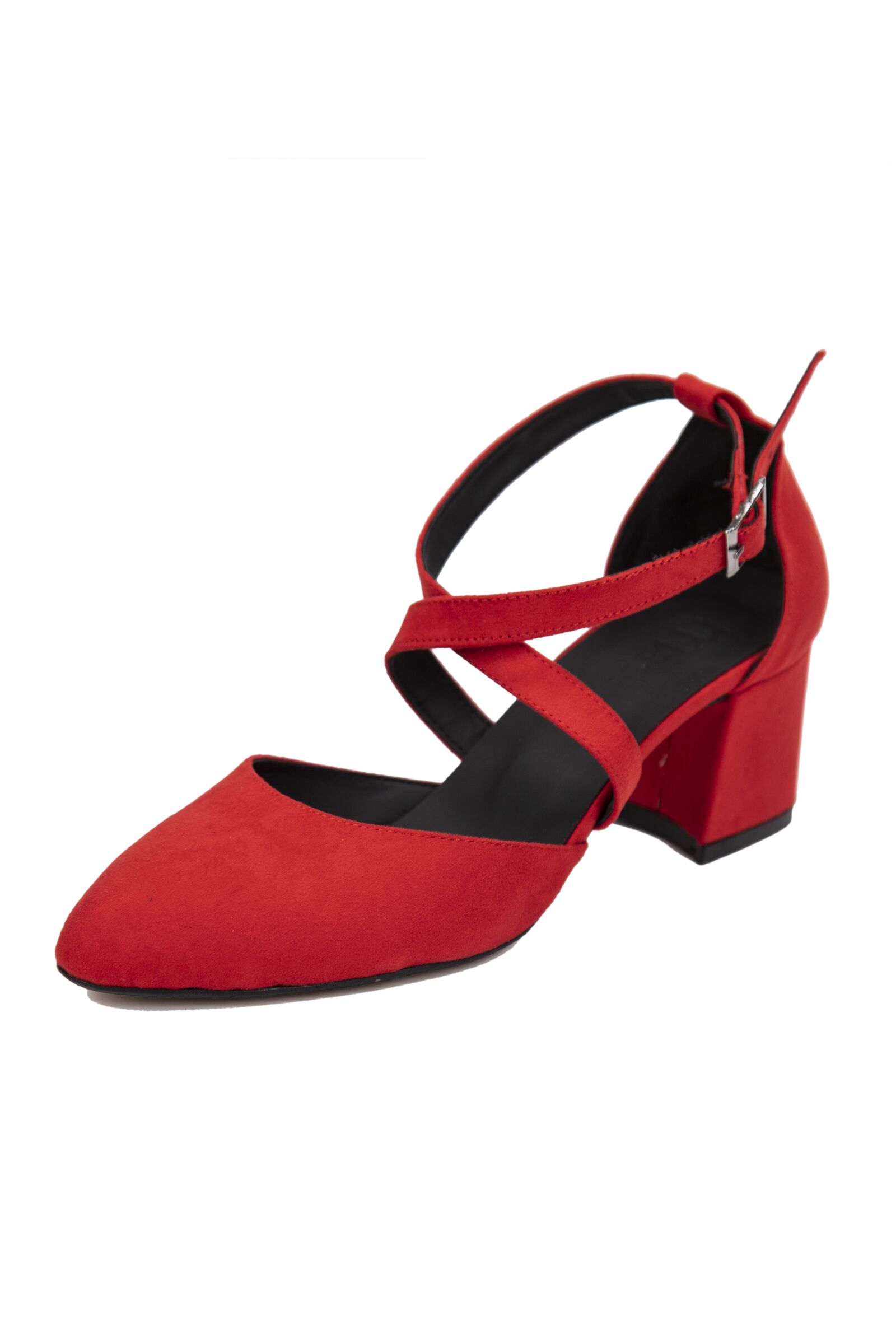 Canon EOS 5D Mark IV sample photo. Shoes, heels, red photography
