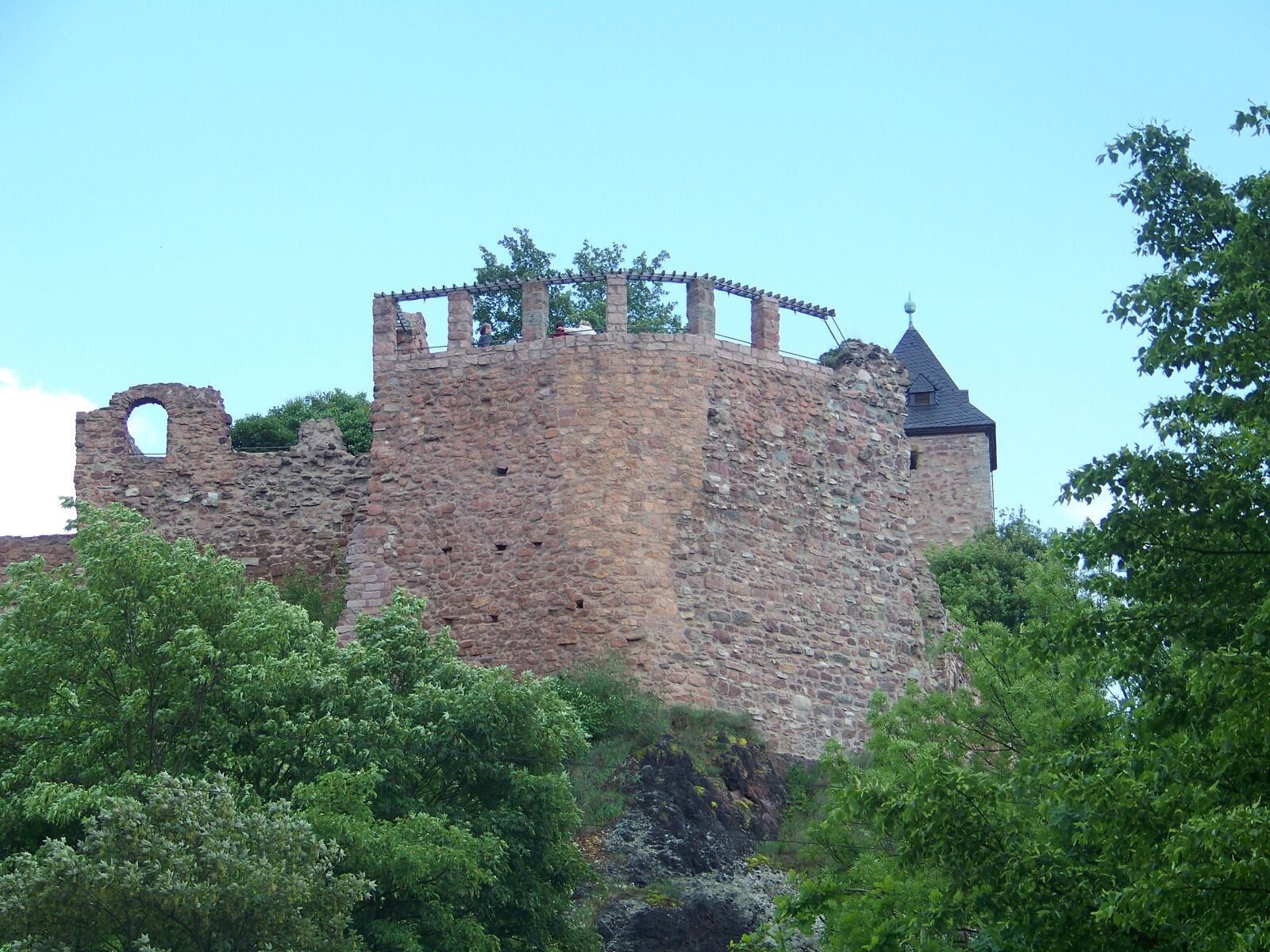 Kodak Z712 IS ZOOM DIGITAL CAMERA sample photo. Castle, giebichenstein, hall photography