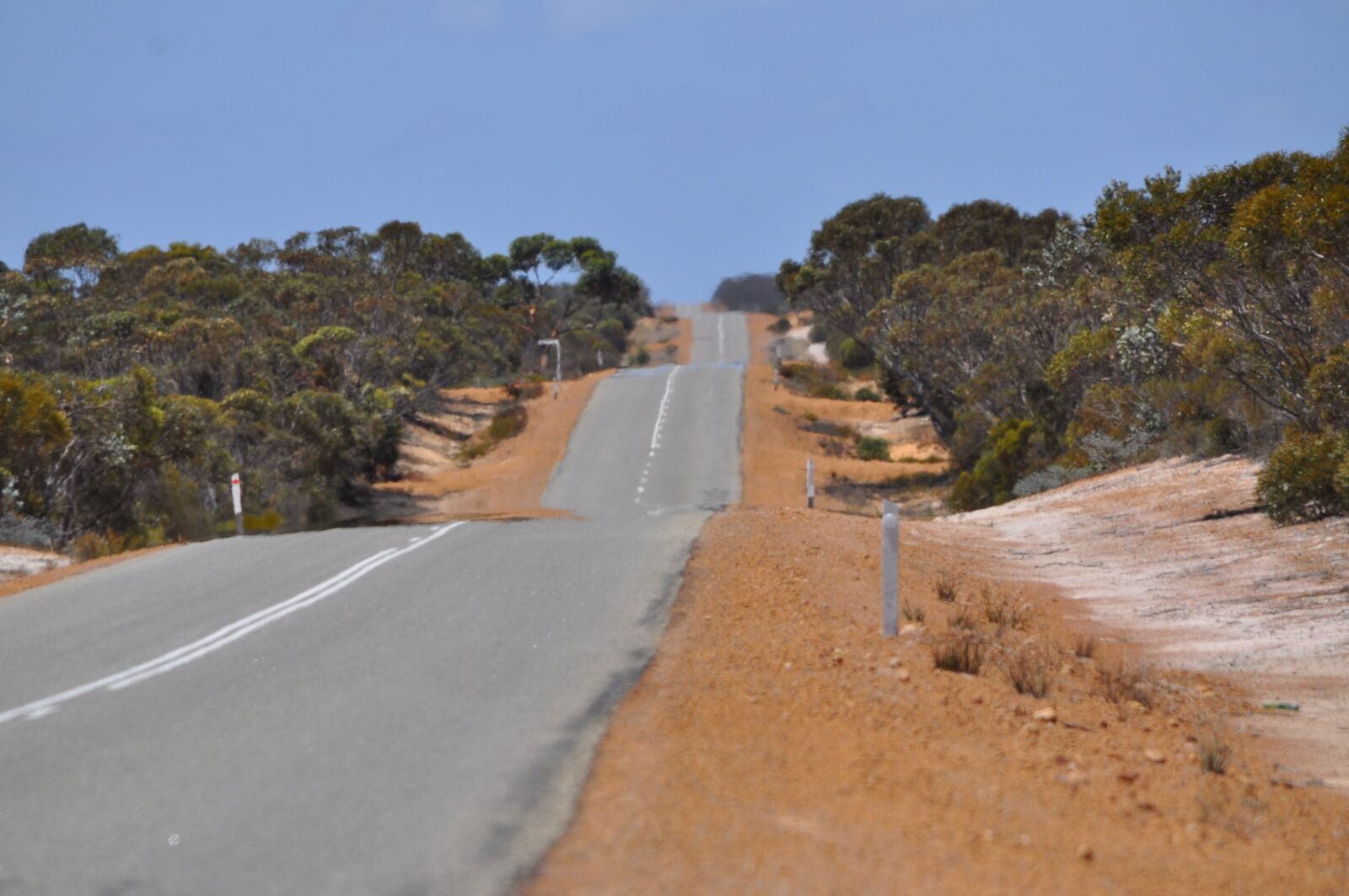 Nikon D5000 sample photo. Australia, road, outback photography