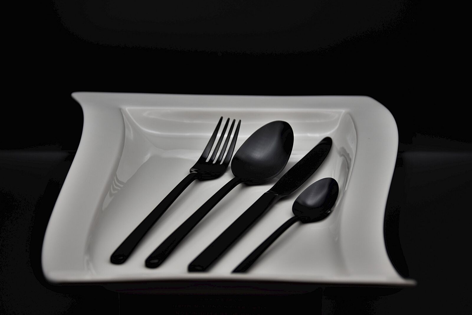 Nikon D750 sample photo. Cutlery, black, plate photography