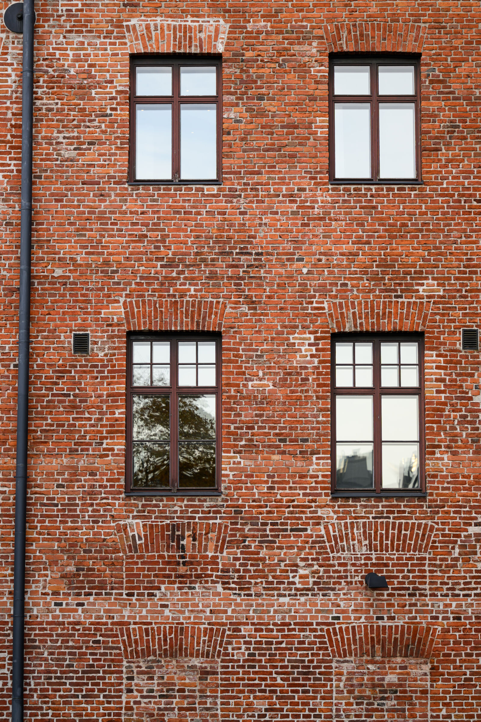 Tamron 90mm F2.8 Di III Macro VXD sample photo. House of windows photography