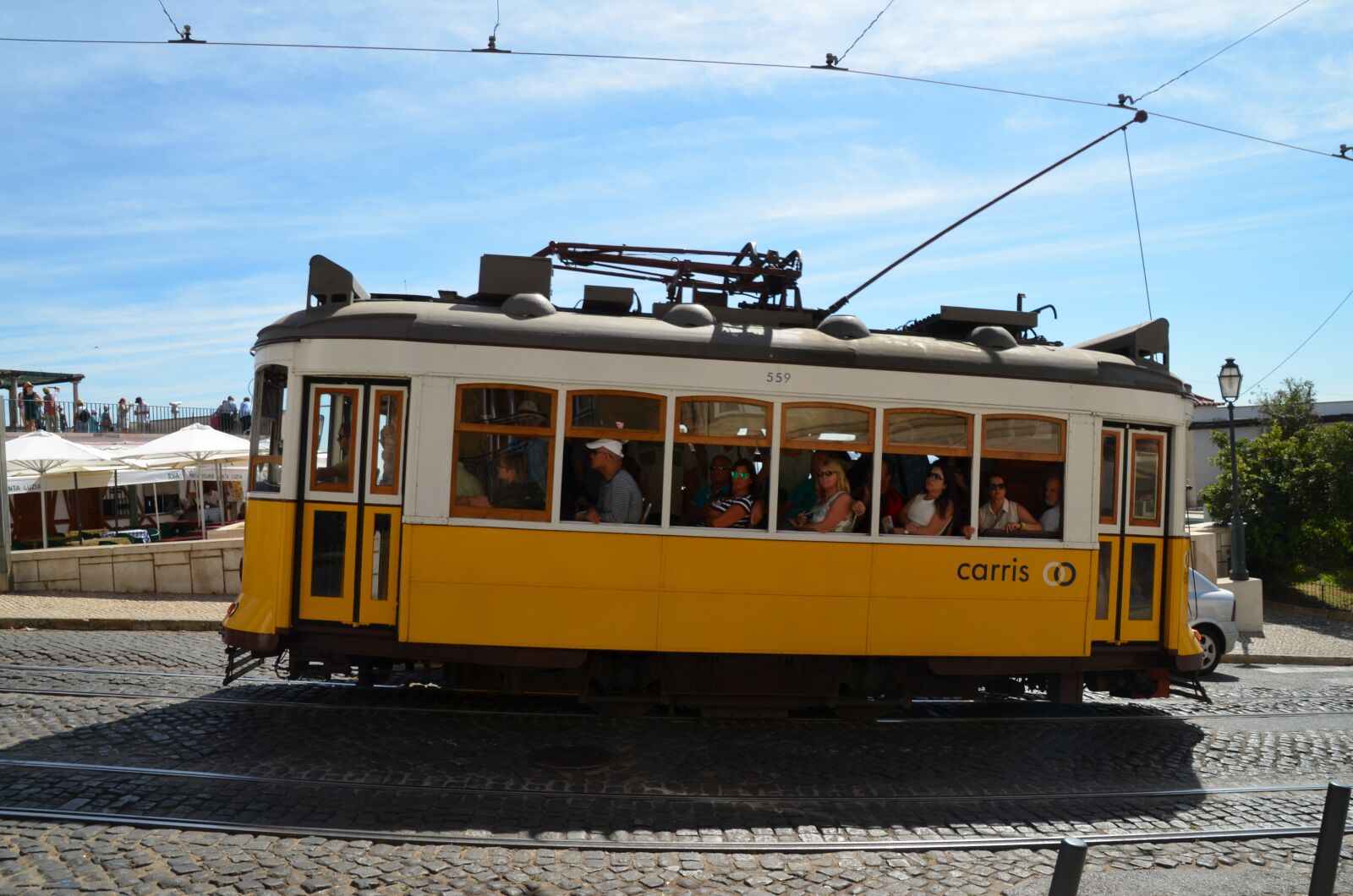Nikon D5100 sample photo. Lisbon, tram, portugal photography