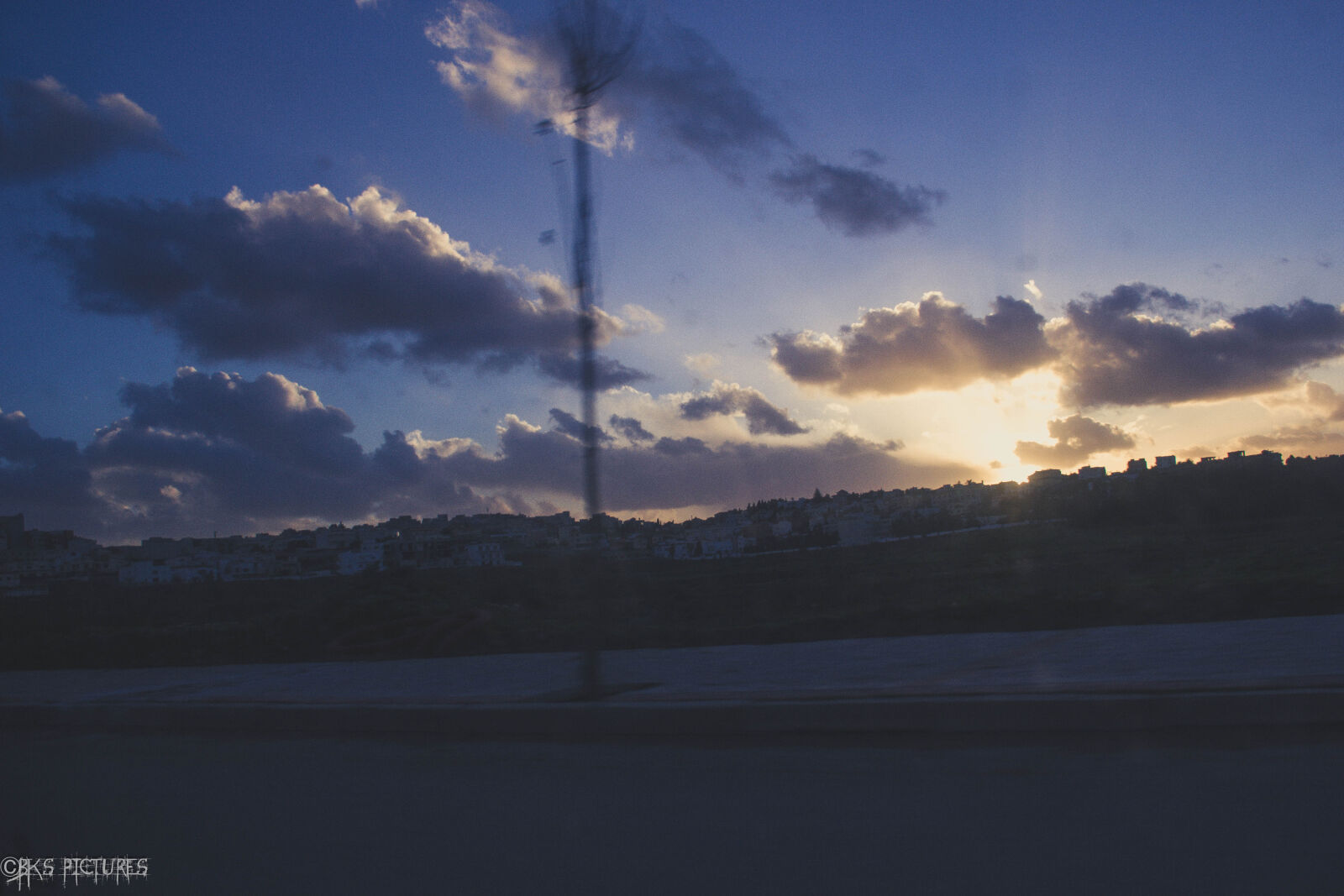 Canon EOS 550D (EOS Rebel T2i / EOS Kiss X4) sample photo. Blue, maroc, moroccoo, red photography
