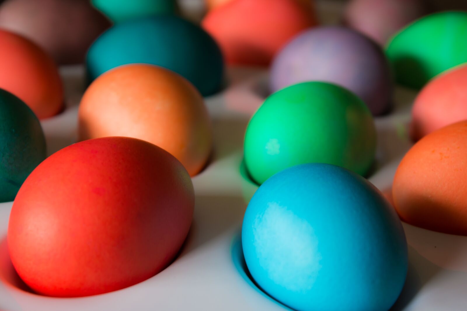 Nikon D7200 sample photo. Eggs, colors, easter photography