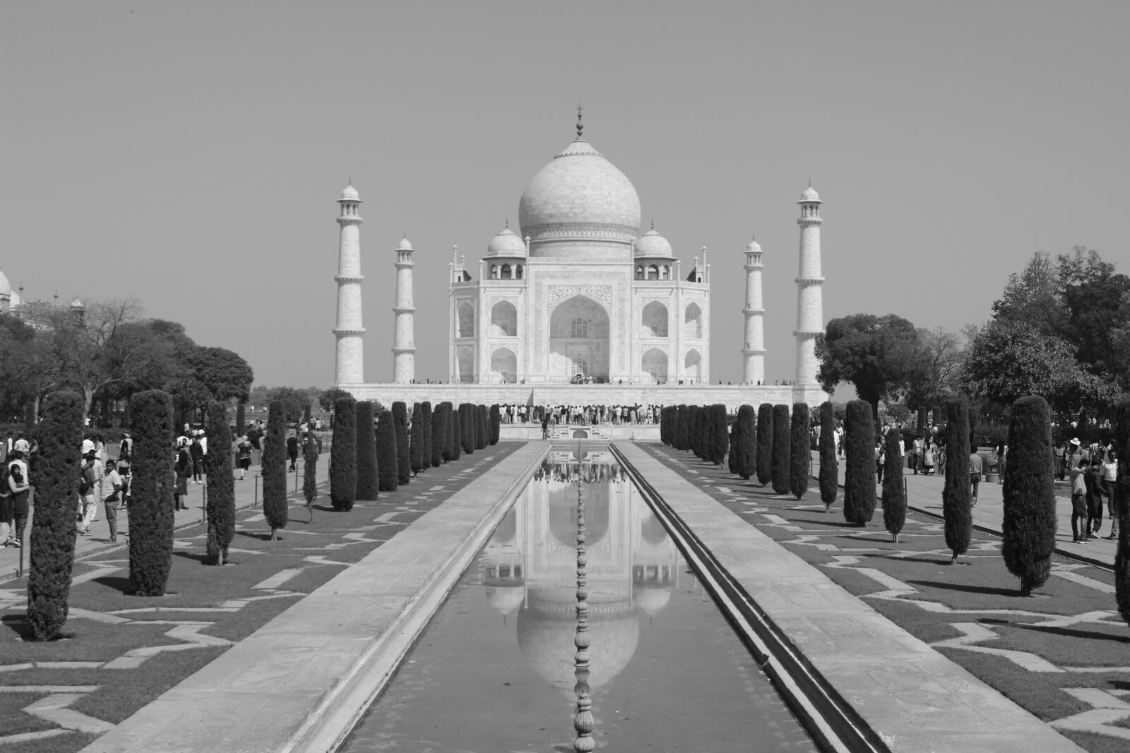 Canon EOS 600D (Rebel EOS T3i / EOS Kiss X5) sample photo. People, street, taj mahal photography