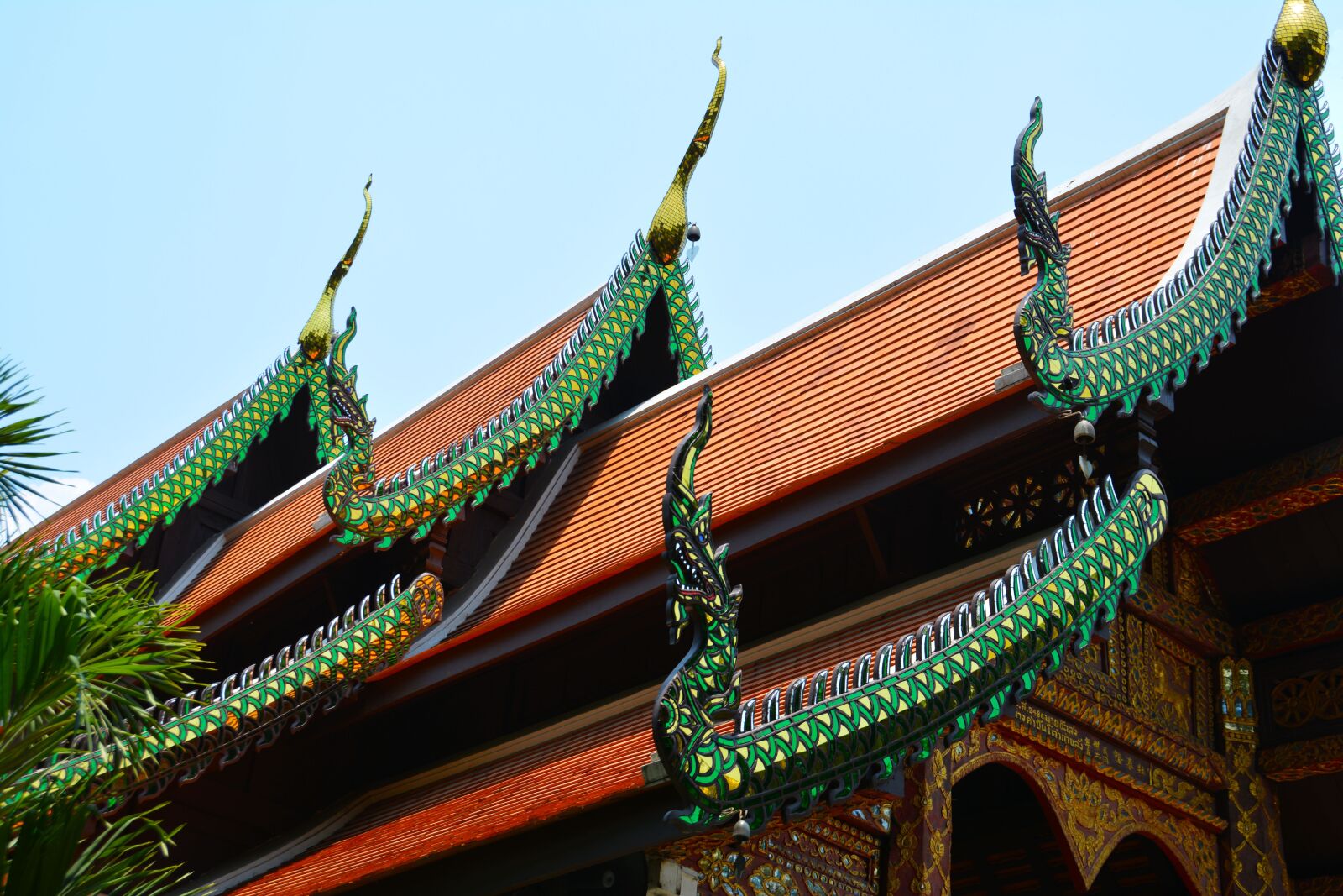 Nikon D5200 sample photo. Temple, roof, thailand photography