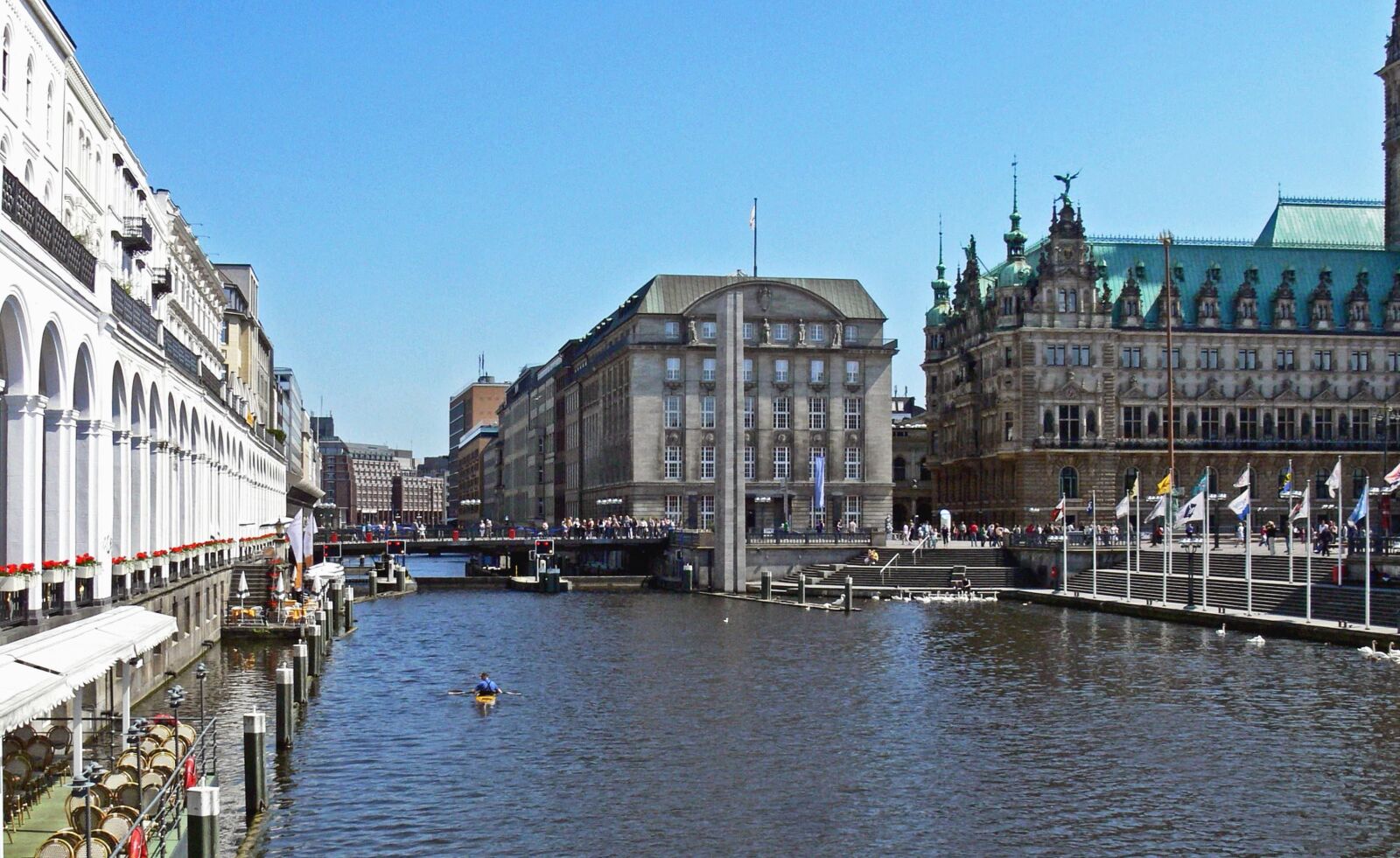 Panasonic DMC-FZ30 sample photo. Water, river, bridge, building photography