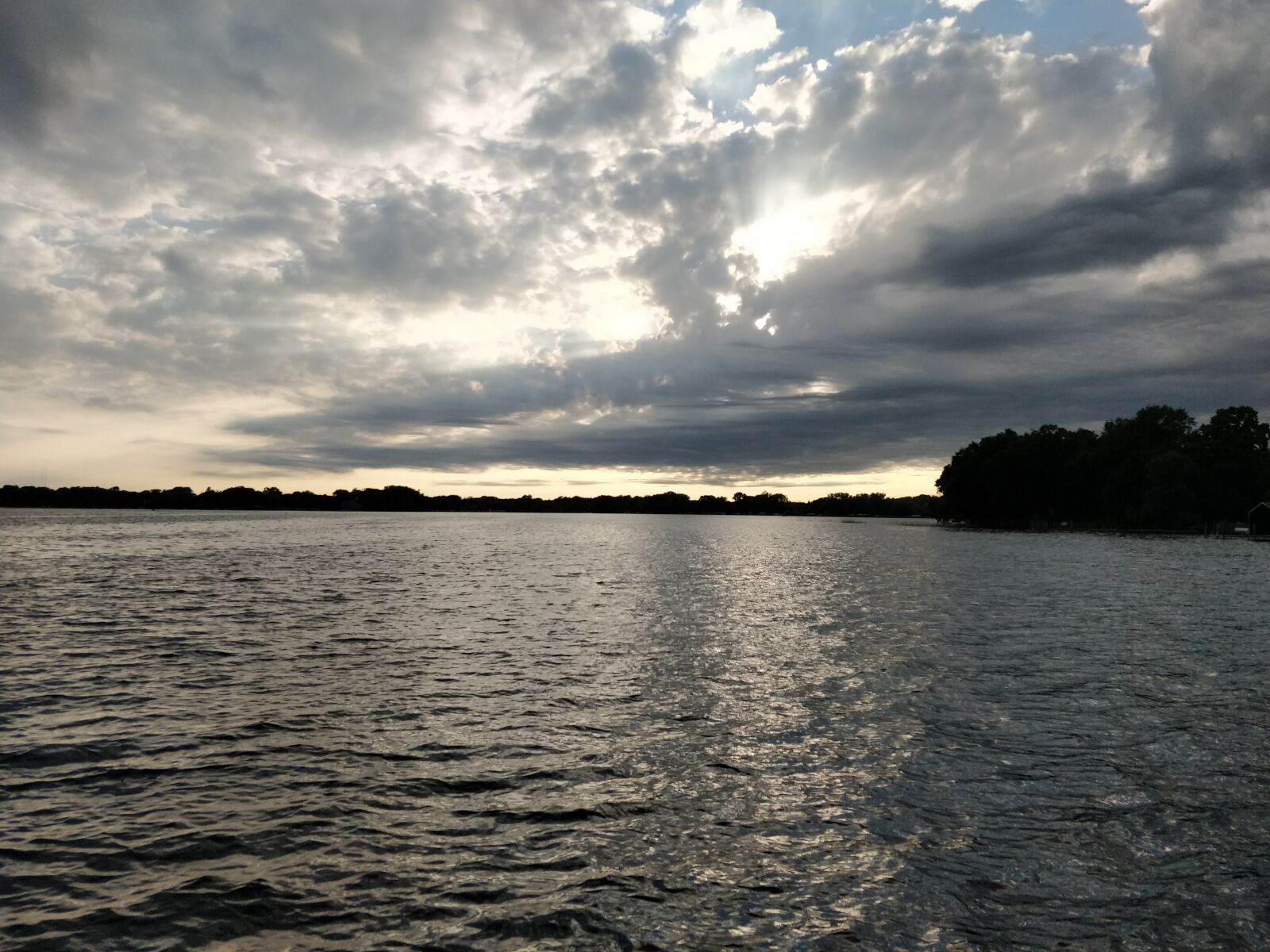 OnePlus 5 sample photo. Lake, sunset, horizon photography