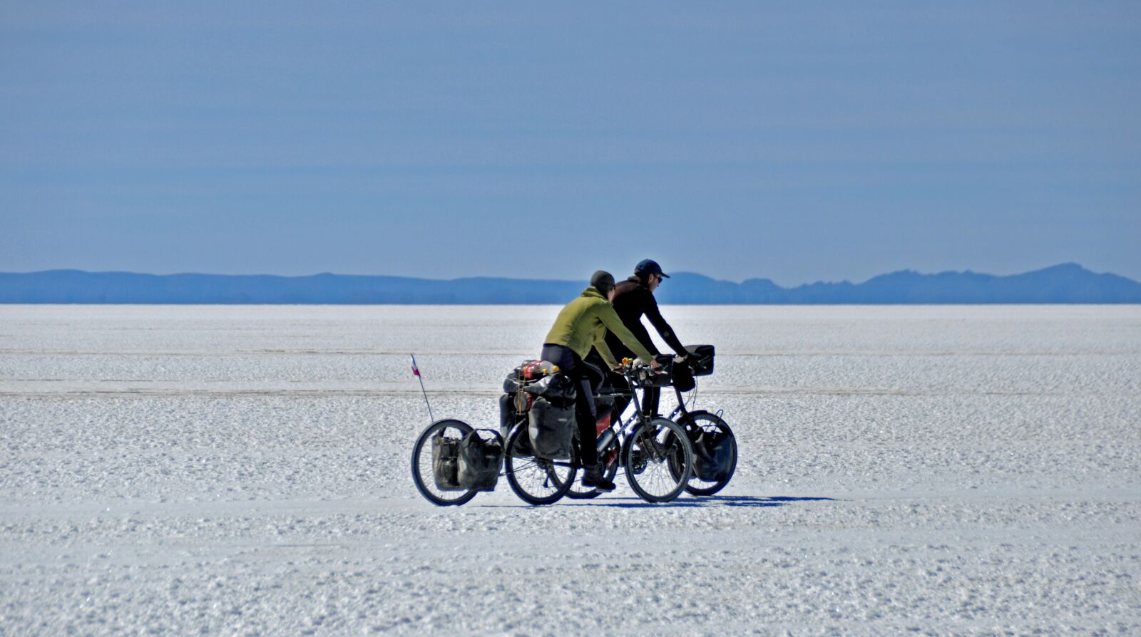 Nikon D90 sample photo. Salar uyuni, tourism, women photography