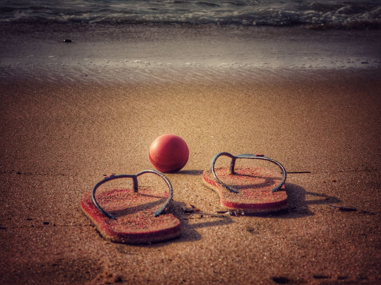 Nikon Coolpix L840 sample photo. Slippers, ball, beach photography