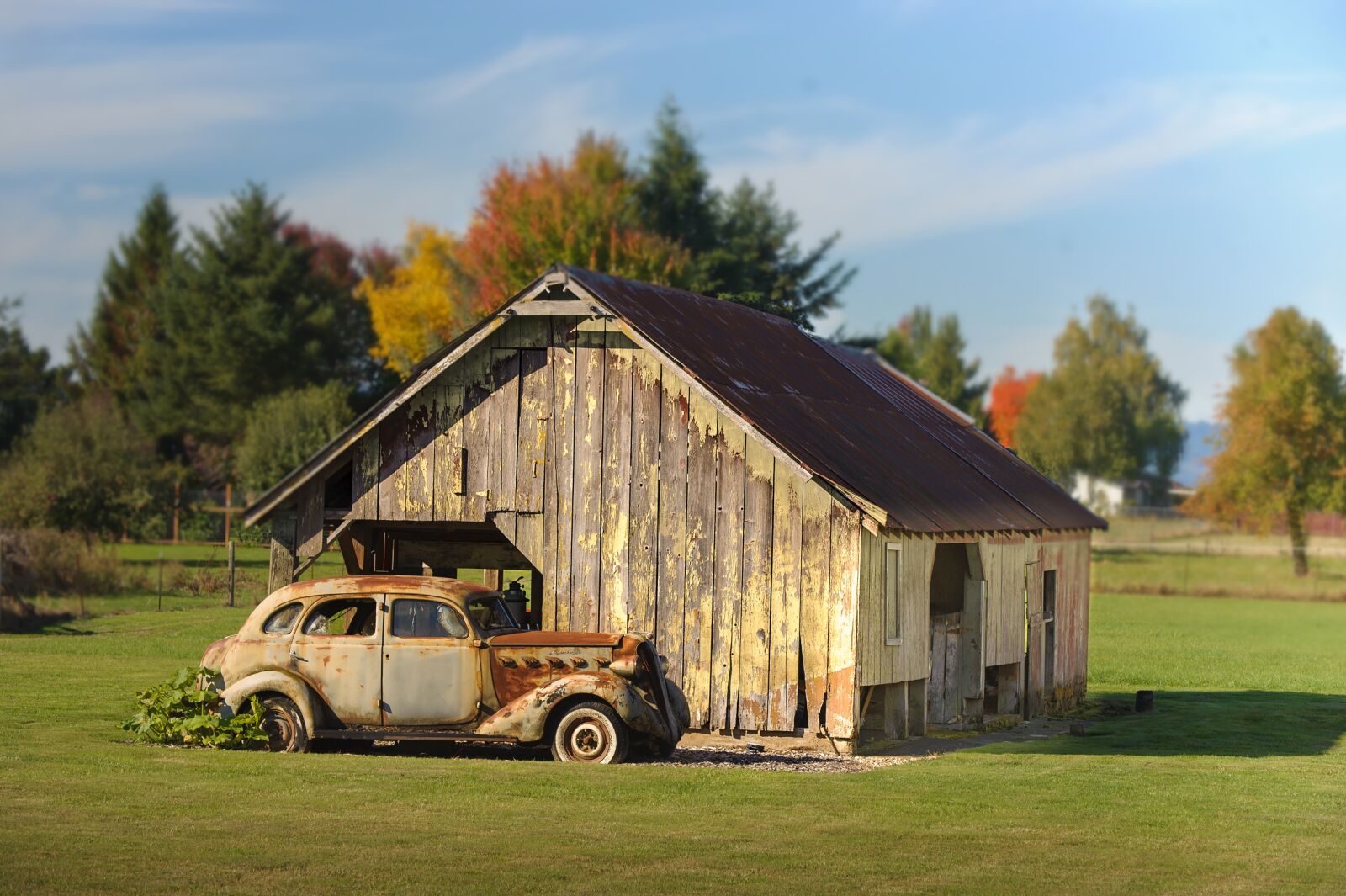Nikon D3 sample photo. Grass, house, barn photography