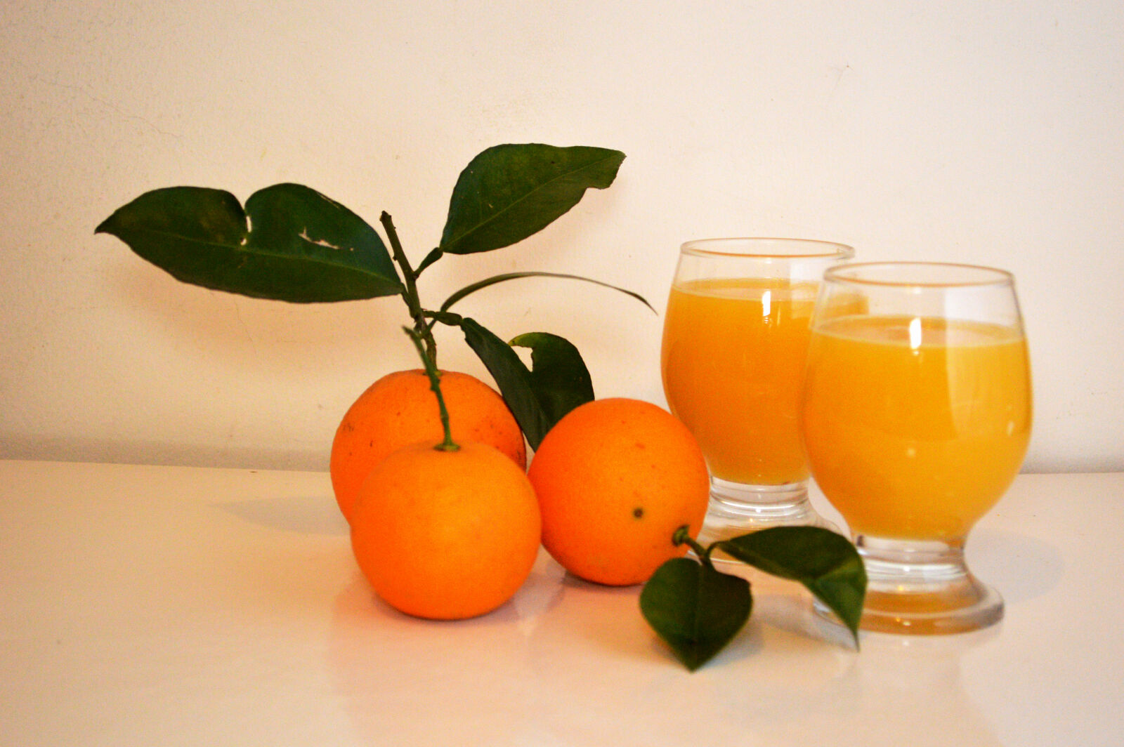 Nikon D3200 sample photo. Bergamota, clearing, cup, juice photography