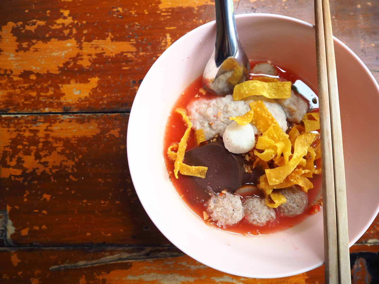 Olympus OM-D E-M10 II sample photo. Menu, noodle, food photography