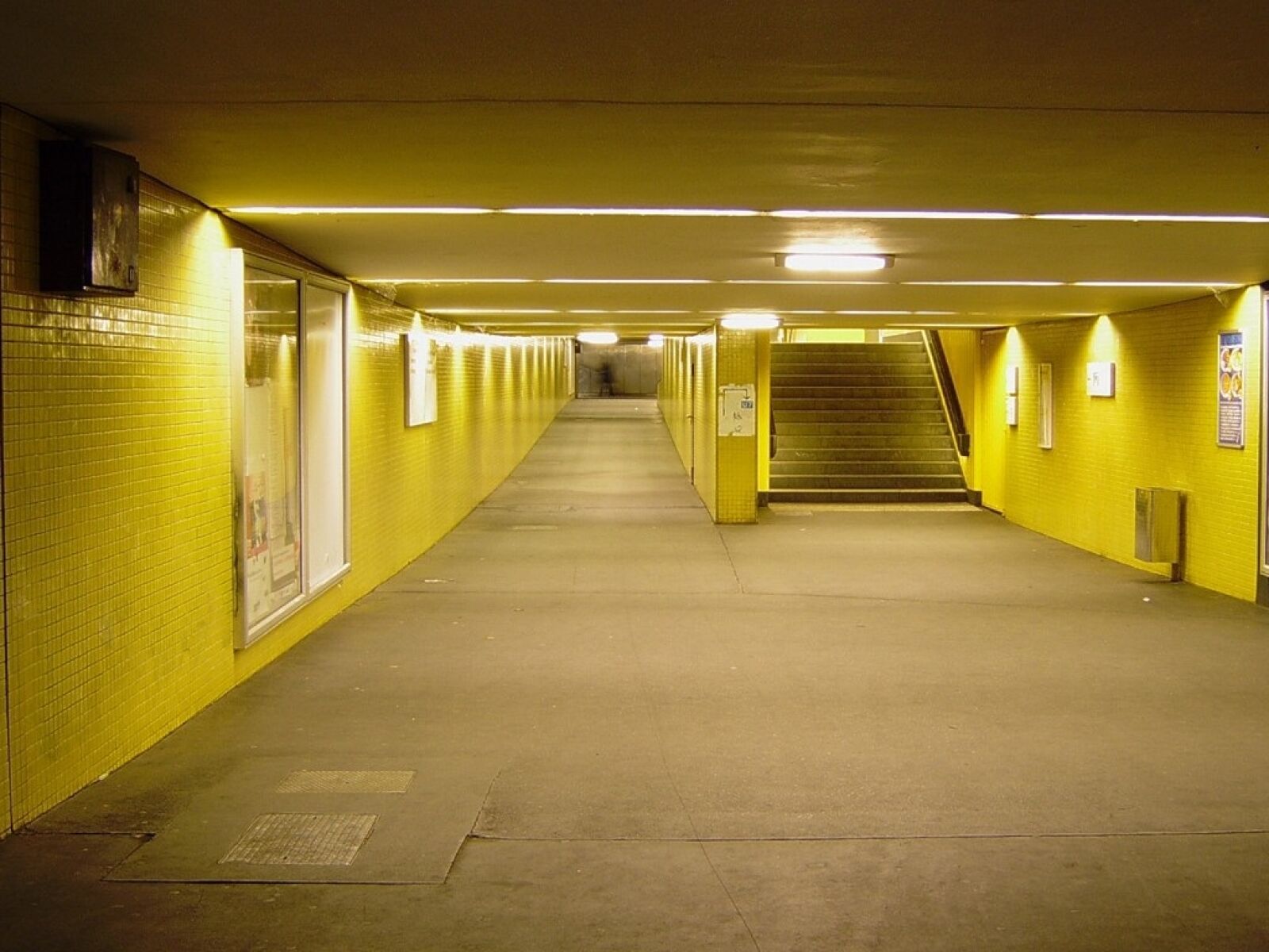 JENIMAGE Jenoptik JD 6.0 z3 MPEG4 sample photo. Pedestrian tunnel, berlin, station photography