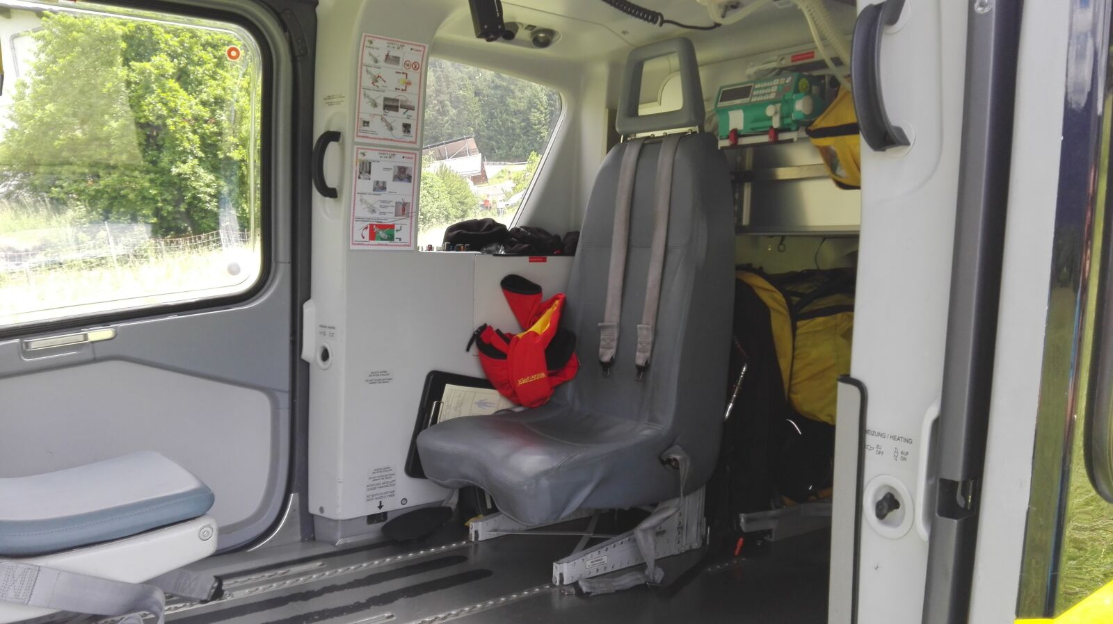 HUAWEI Cherry Mini sample photo. Rescue helicopter, helicopter, ambulance photography