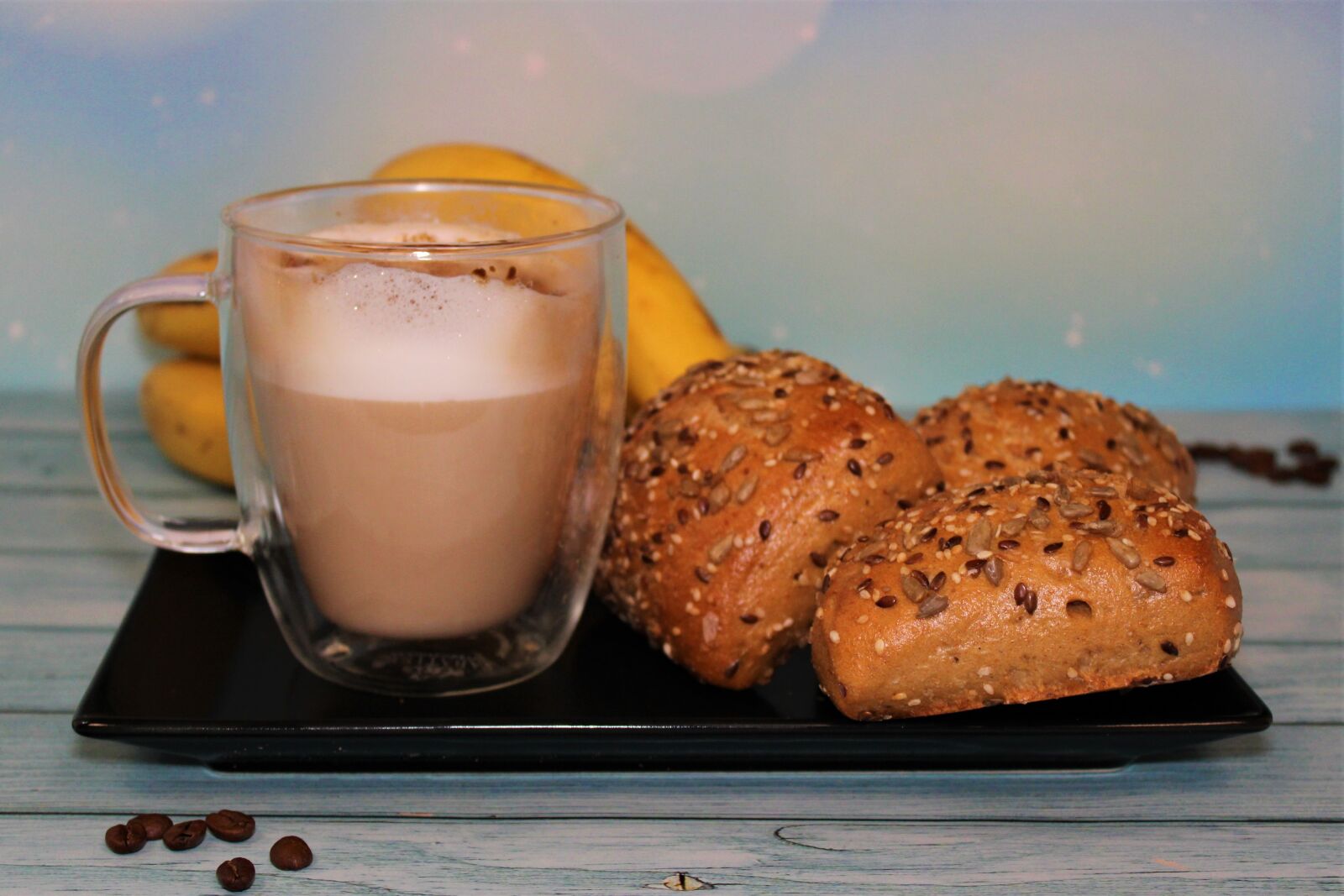 Canon EOS 2000D (EOS Rebel T7 / EOS Kiss X90 / EOS 1500D) sample photo. Coffee, roll, breakfast photography