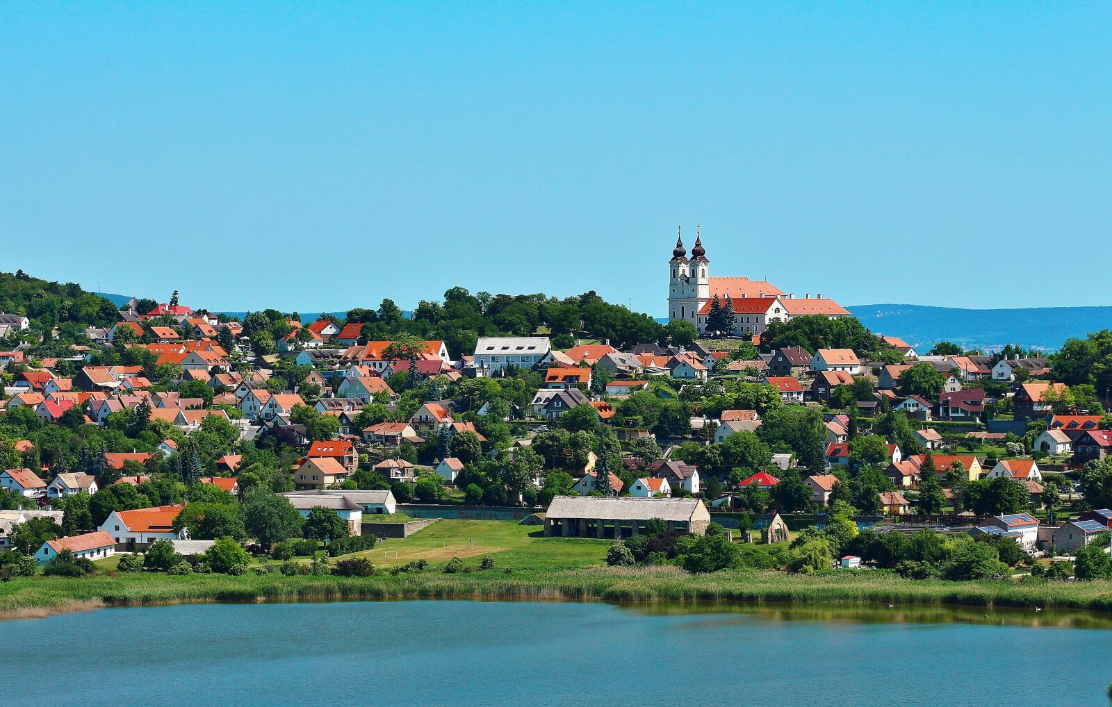 Canon EOS 650D (EOS Rebel T4i / EOS Kiss X6i) sample photo. Lake balaton, tihany, lake photography