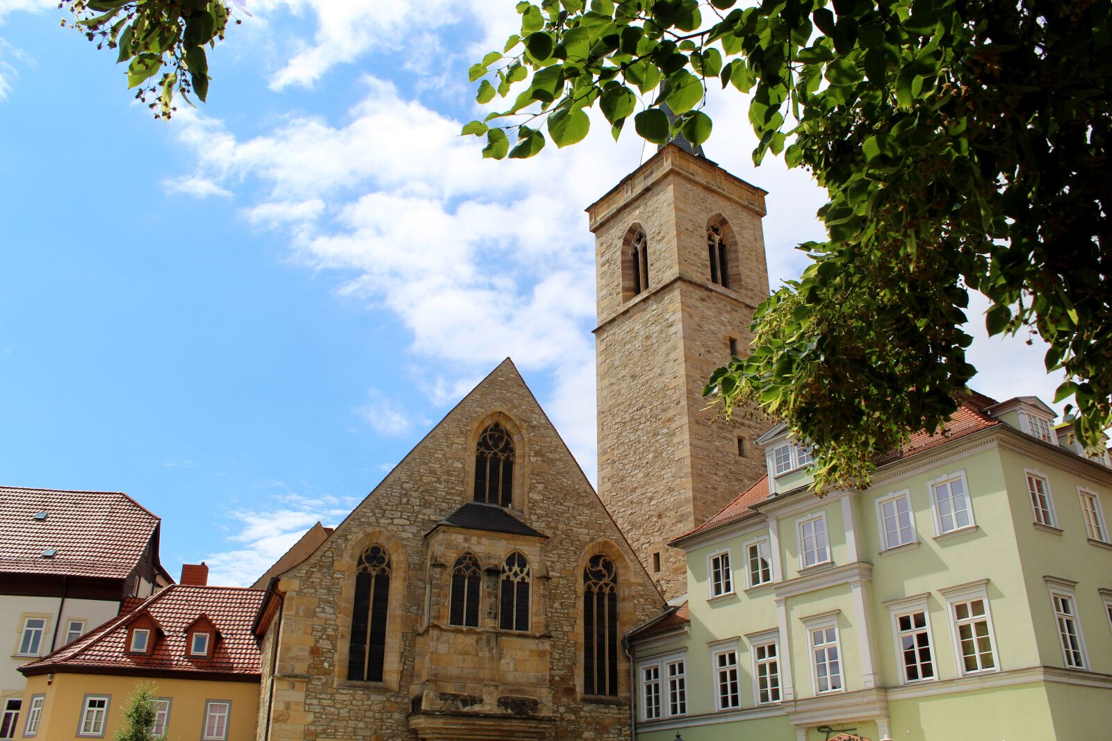 Canon EOS 1300D (EOS Rebel T6 / EOS Kiss X80) sample photo. Erfurt, monastery, church photography