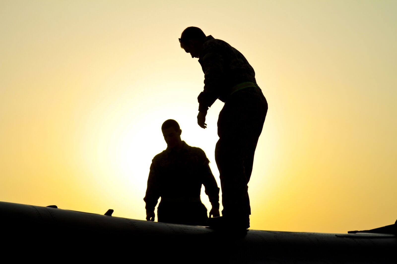 Canon EOS 7D sample photo. Sunset, silhouettes, military photography