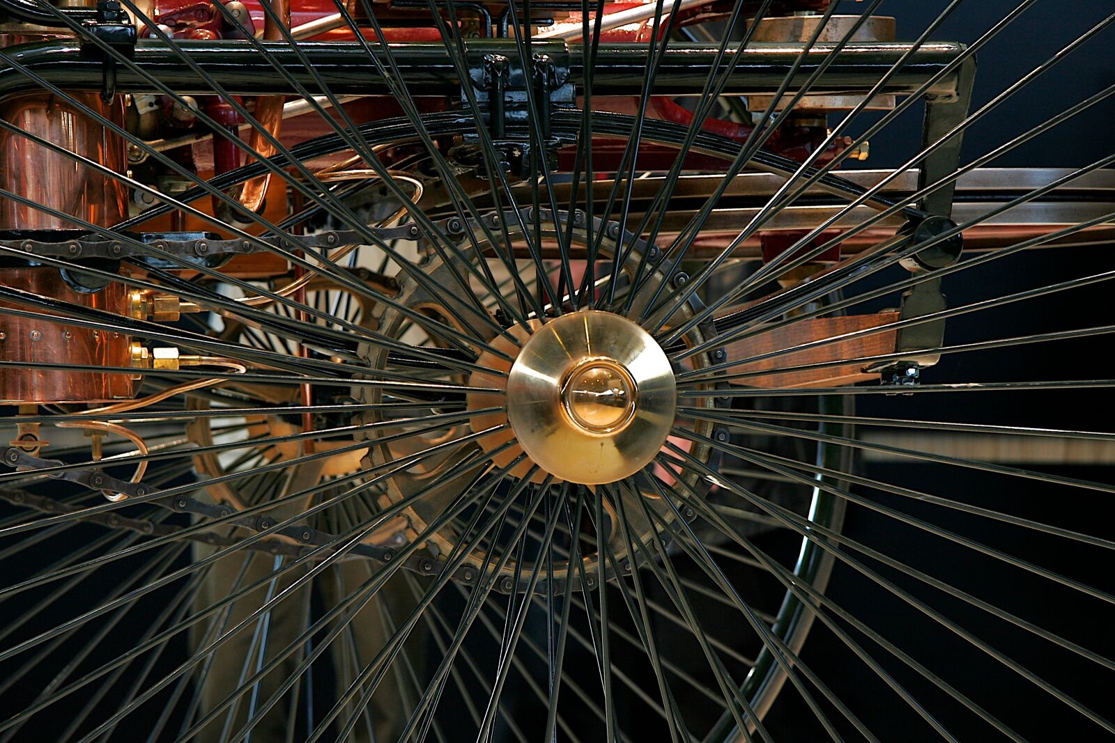 Canon EOS 20D sample photo. Auto, wheel, spokes photography