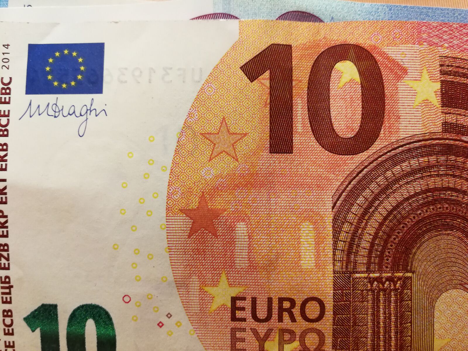 HUAWEI P10 sample photo. Euro, money, the greenback photography