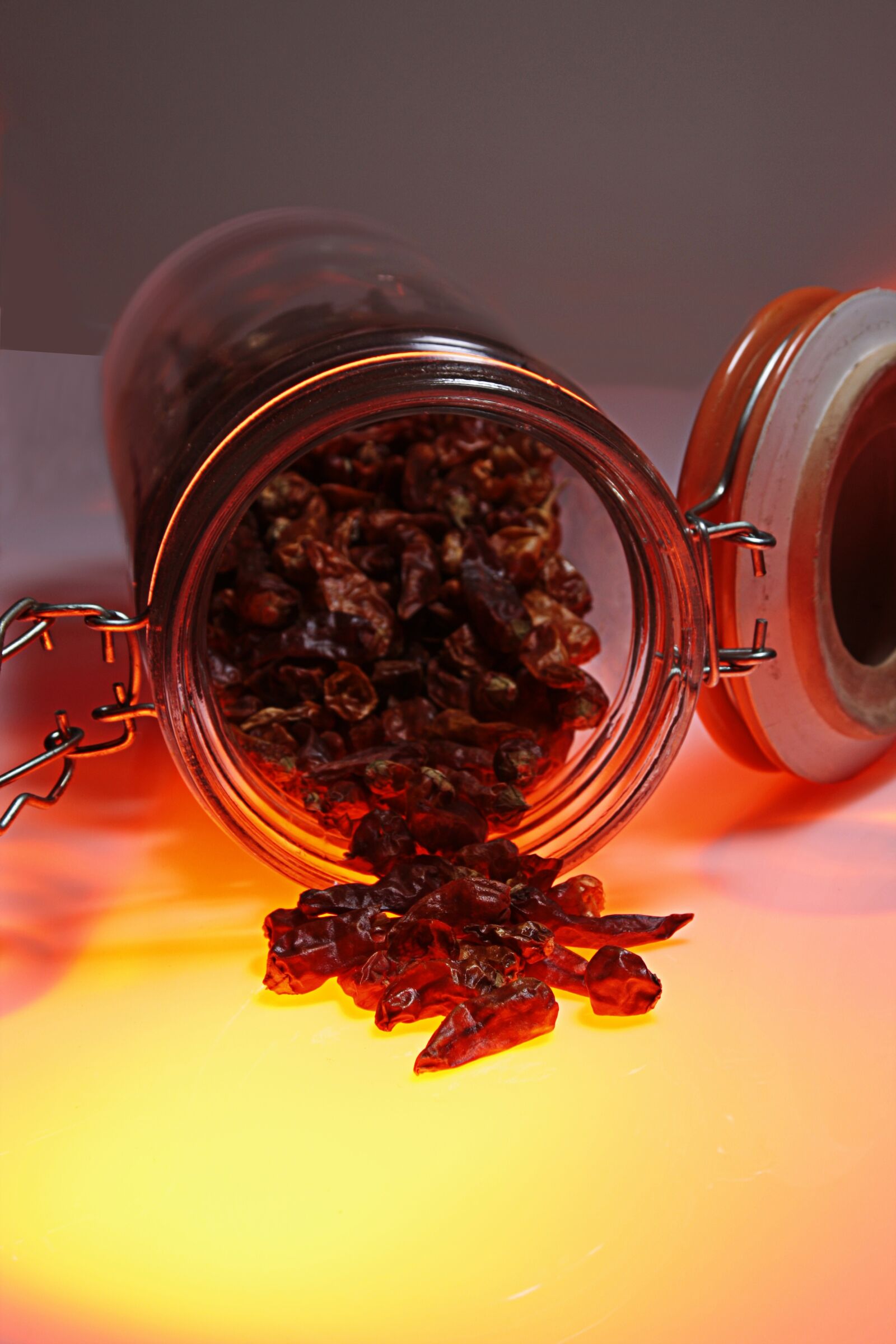 Canon EOS 1000D (EOS Digital Rebel XS / EOS Kiss F) sample photo. Raisins, glass, food photography