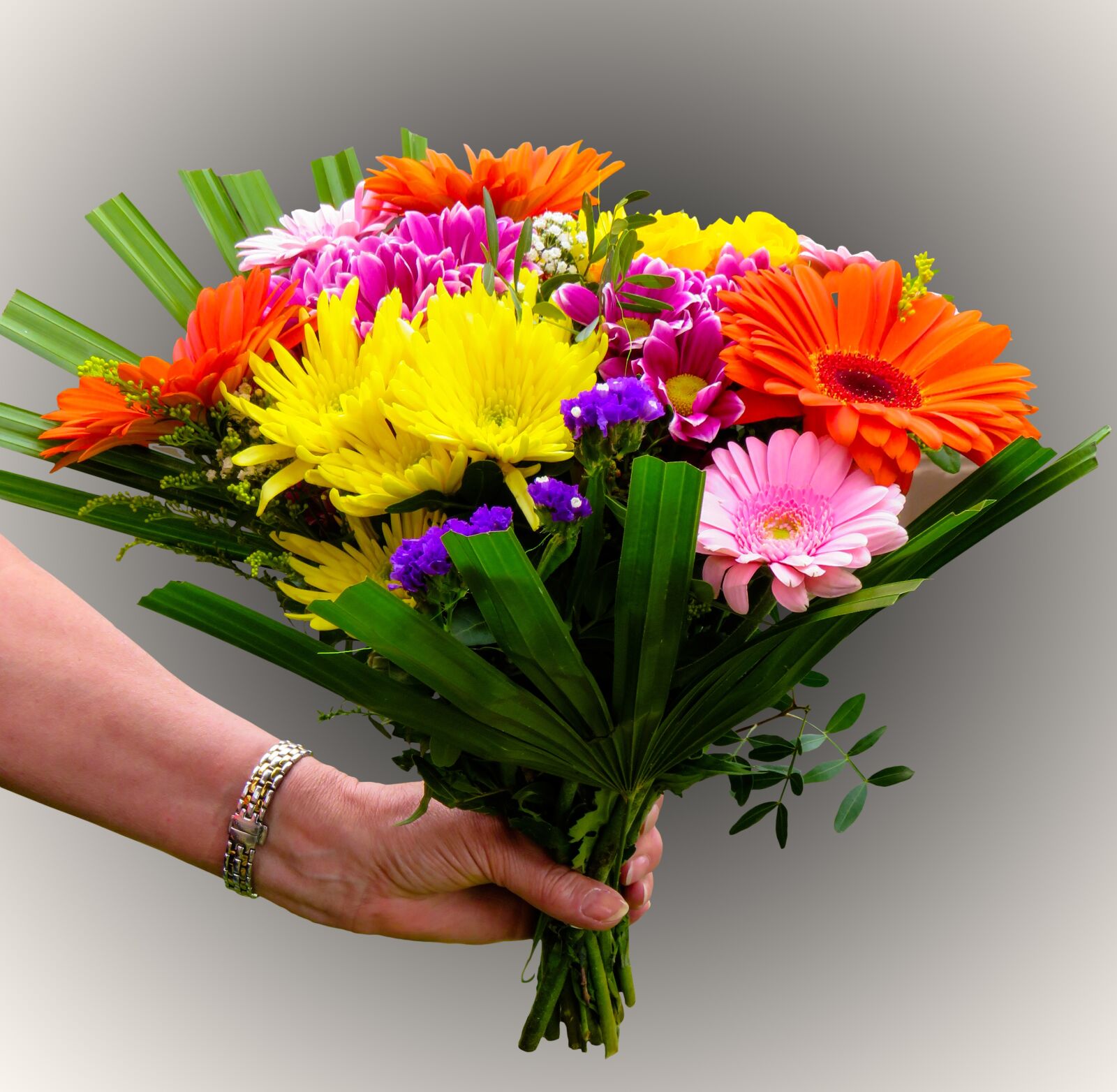 Canon PowerShot SX710 HS sample photo. Flowers, bouquet, pass photography