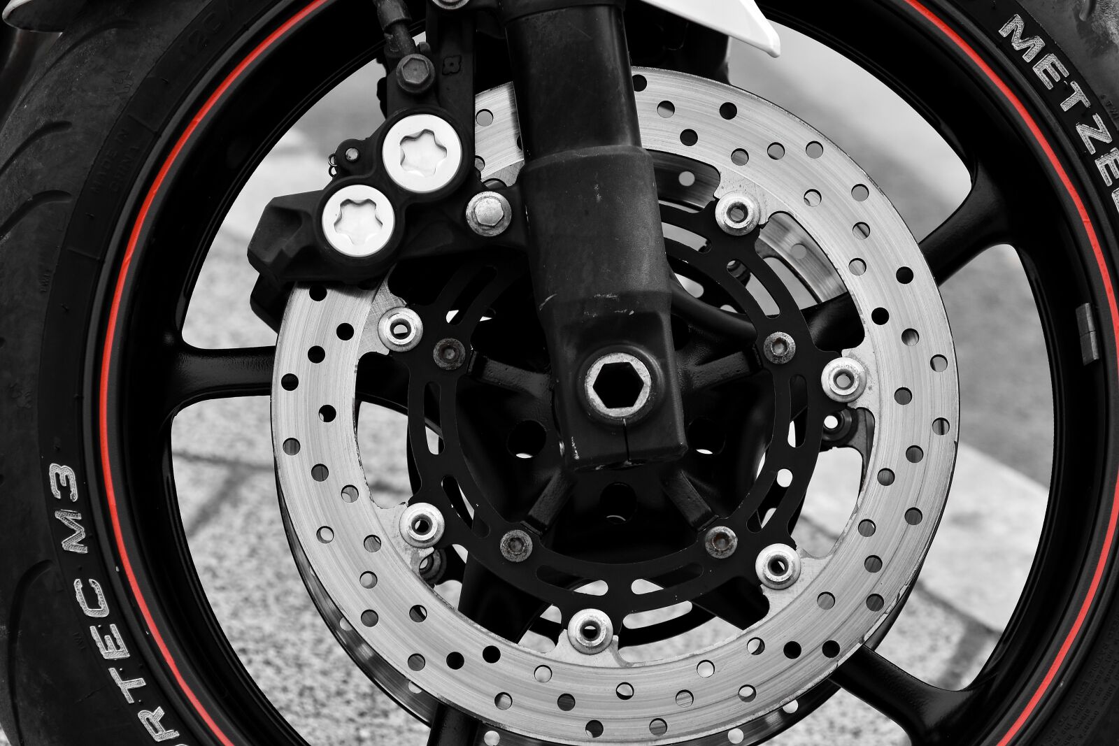 Nikon D5500 sample photo. Aluminum, brake, modern, motorcycle photography