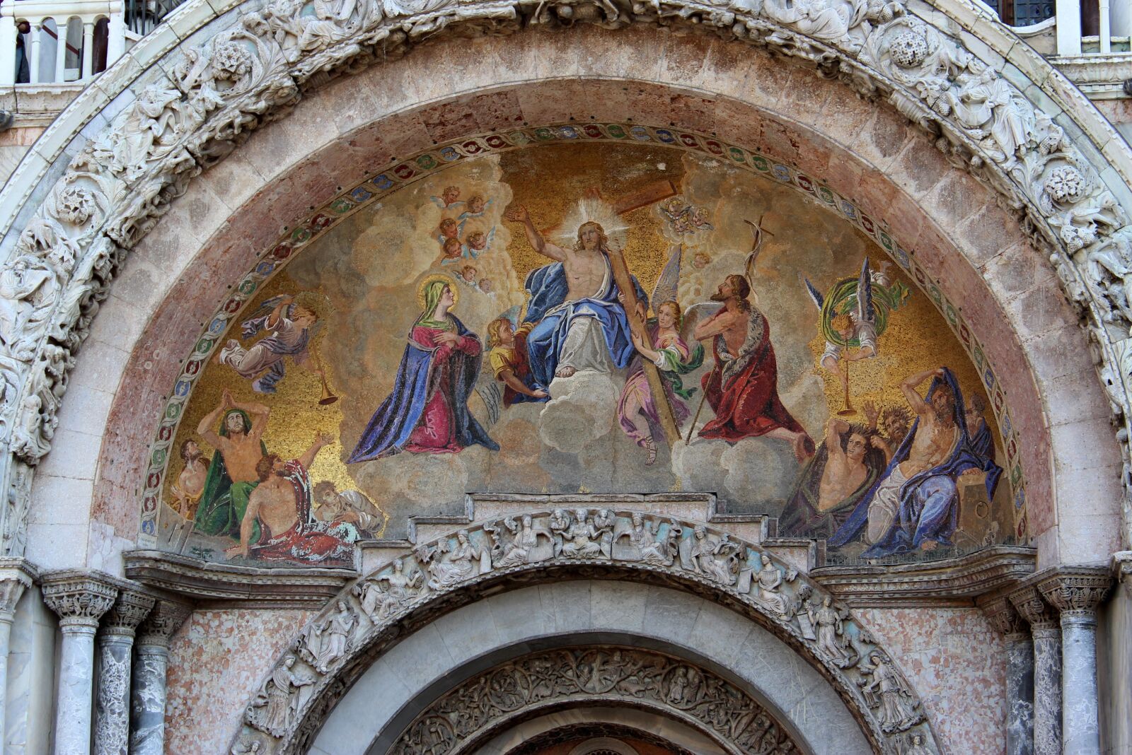 Canon EOS 600D (Rebel EOS T3i / EOS Kiss X5) sample photo. Painting, church, st mark's photography