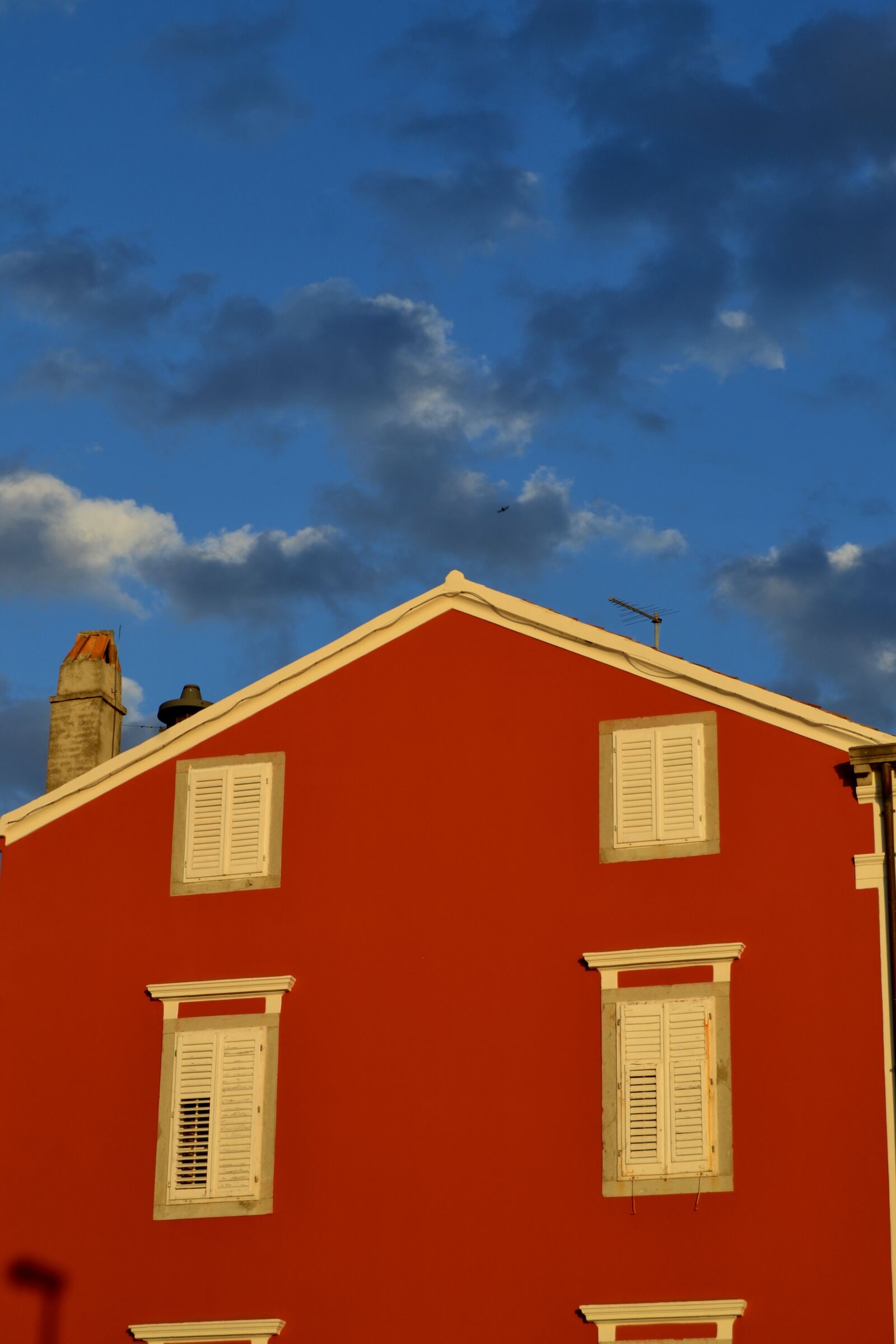 Nikon D3100 sample photo. Red house, lo inj photography