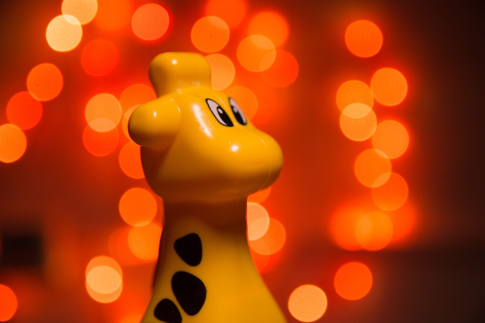 Nikon D7200 sample photo. Bokeh, snowman, giraffe photography