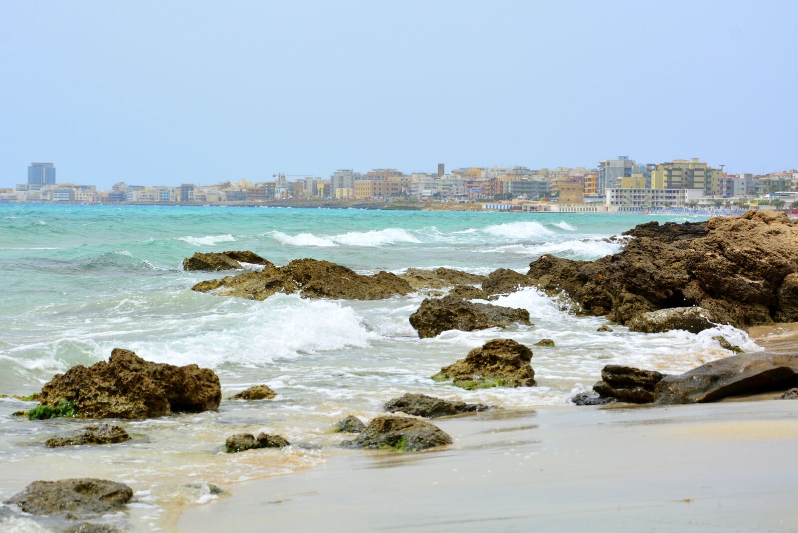 Nikon D7100 sample photo. Beach, sea, rocks photography