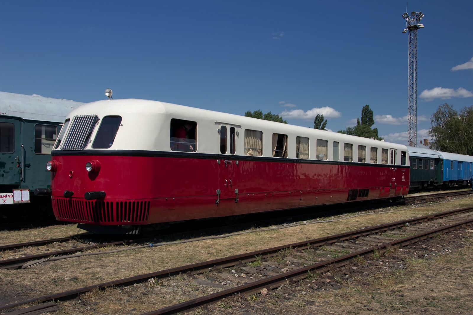 Canon EOS 600D (Rebel EOS T3i / EOS Kiss X5) sample photo. Locomotive, train, the historical photography