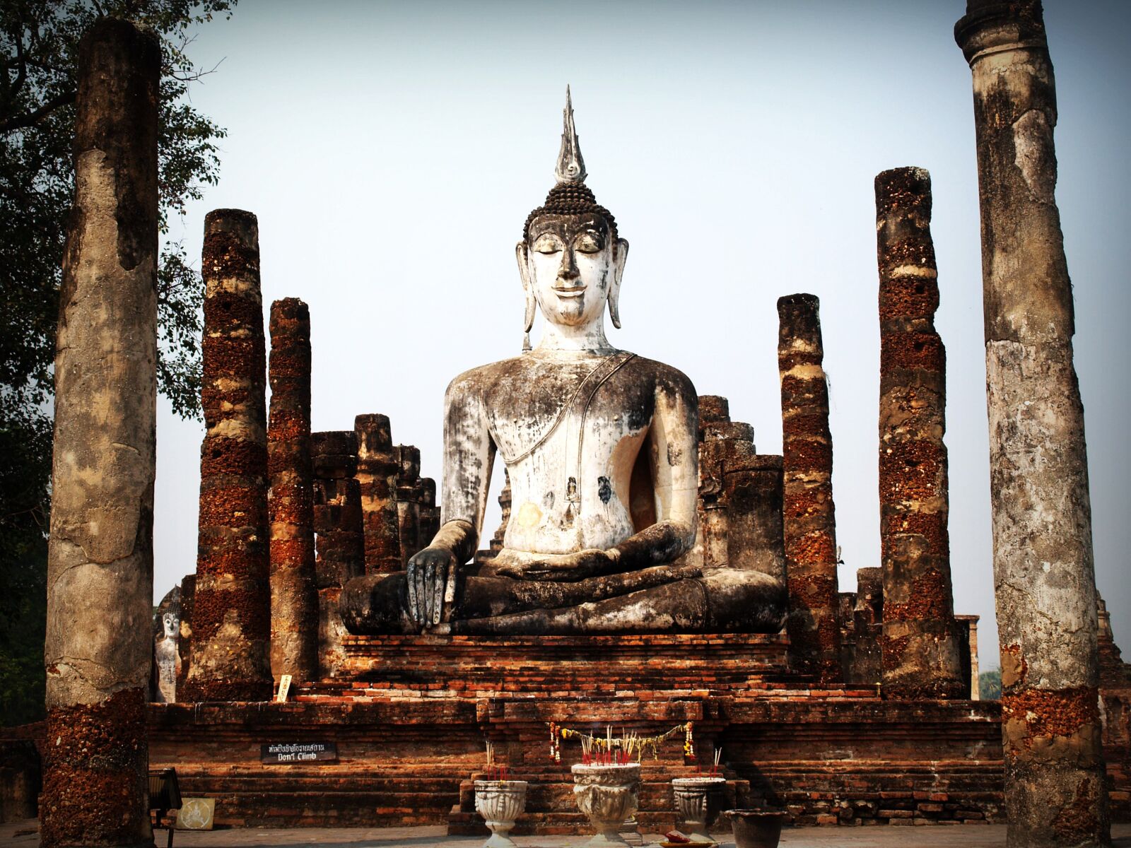 Olympus E-300 (EVOLT E-300) sample photo. Ancient, archaeology, architecture, art photography