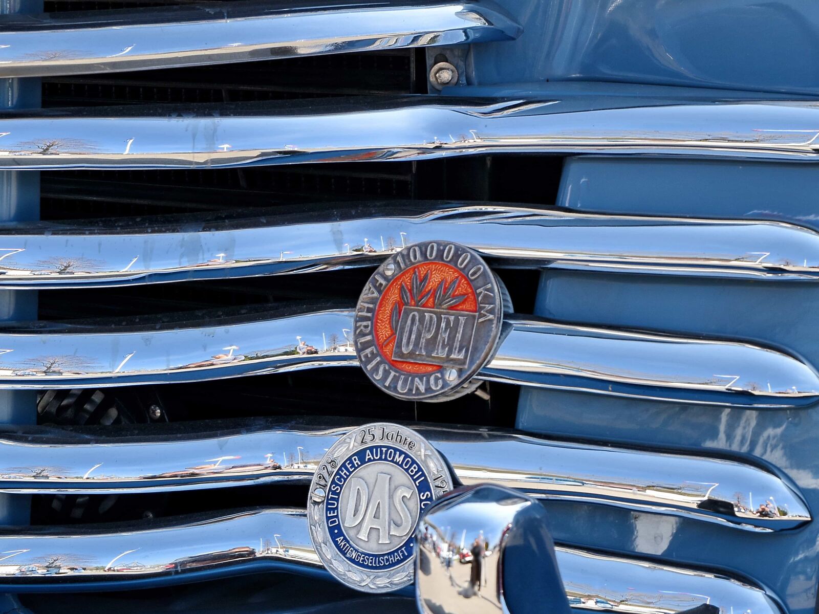 Nikon D5500 sample photo. Chrome, show, grille, car photography