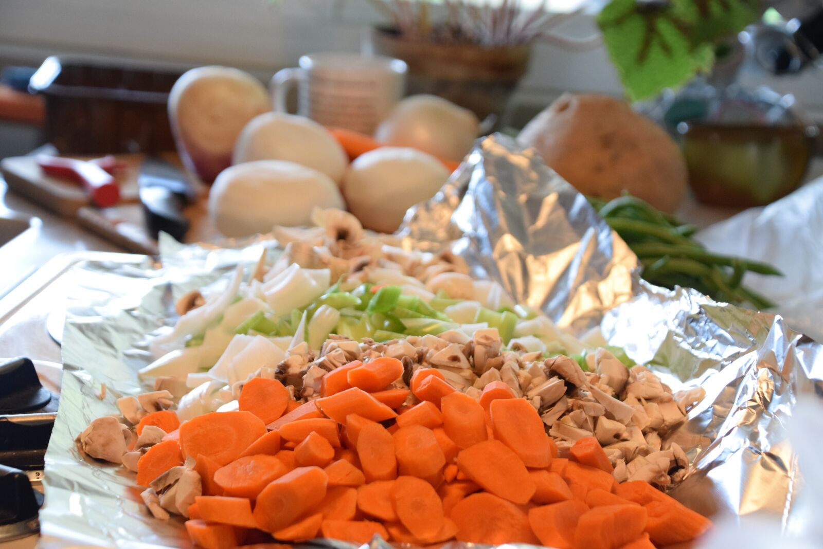 Nikon D3300 sample photo. Thanksgiving vegetable medley, carrots photography