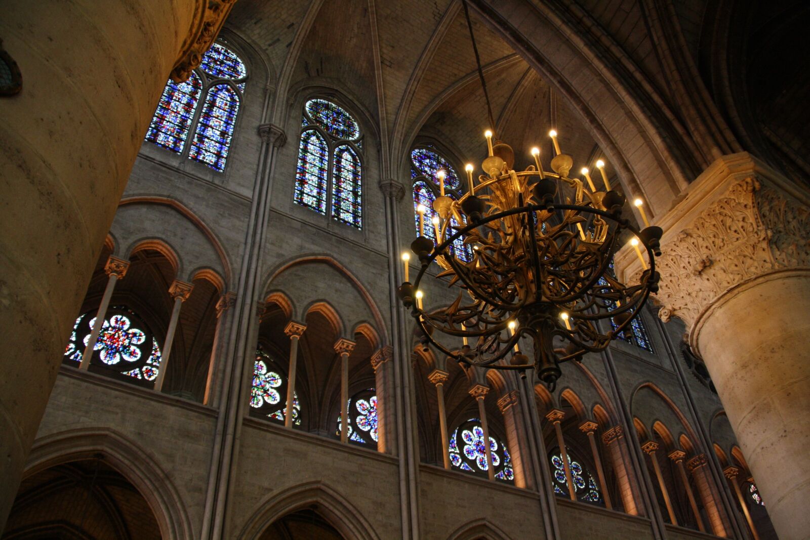 Canon EOS 1000D (EOS Digital Rebel XS / EOS Kiss F) sample photo. Paris, notre dame, cathedral photography