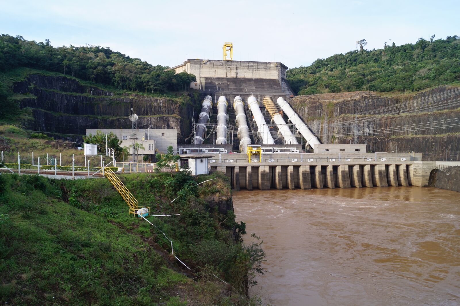 Sony SLT-A37 + Sony DT 18-55mm F3.5-5.6 SAM sample photo. Parana, power plant, hydroelectric photography