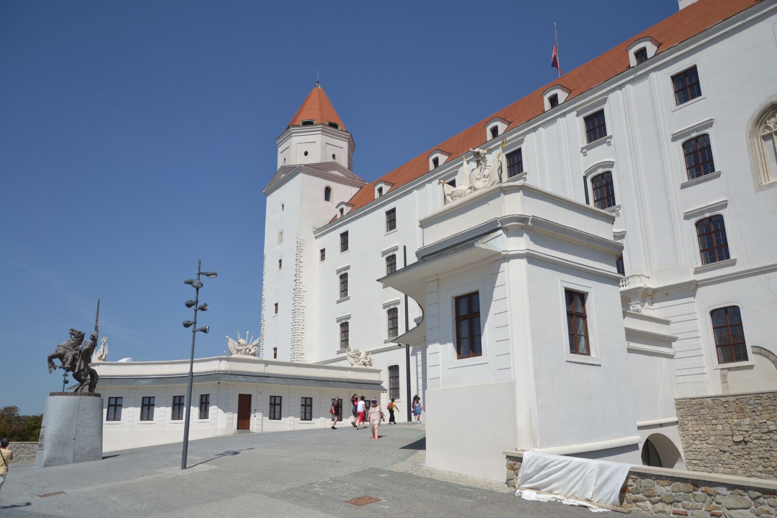 Nikon D3100 sample photo. Slovakia, bratislava, castle photography