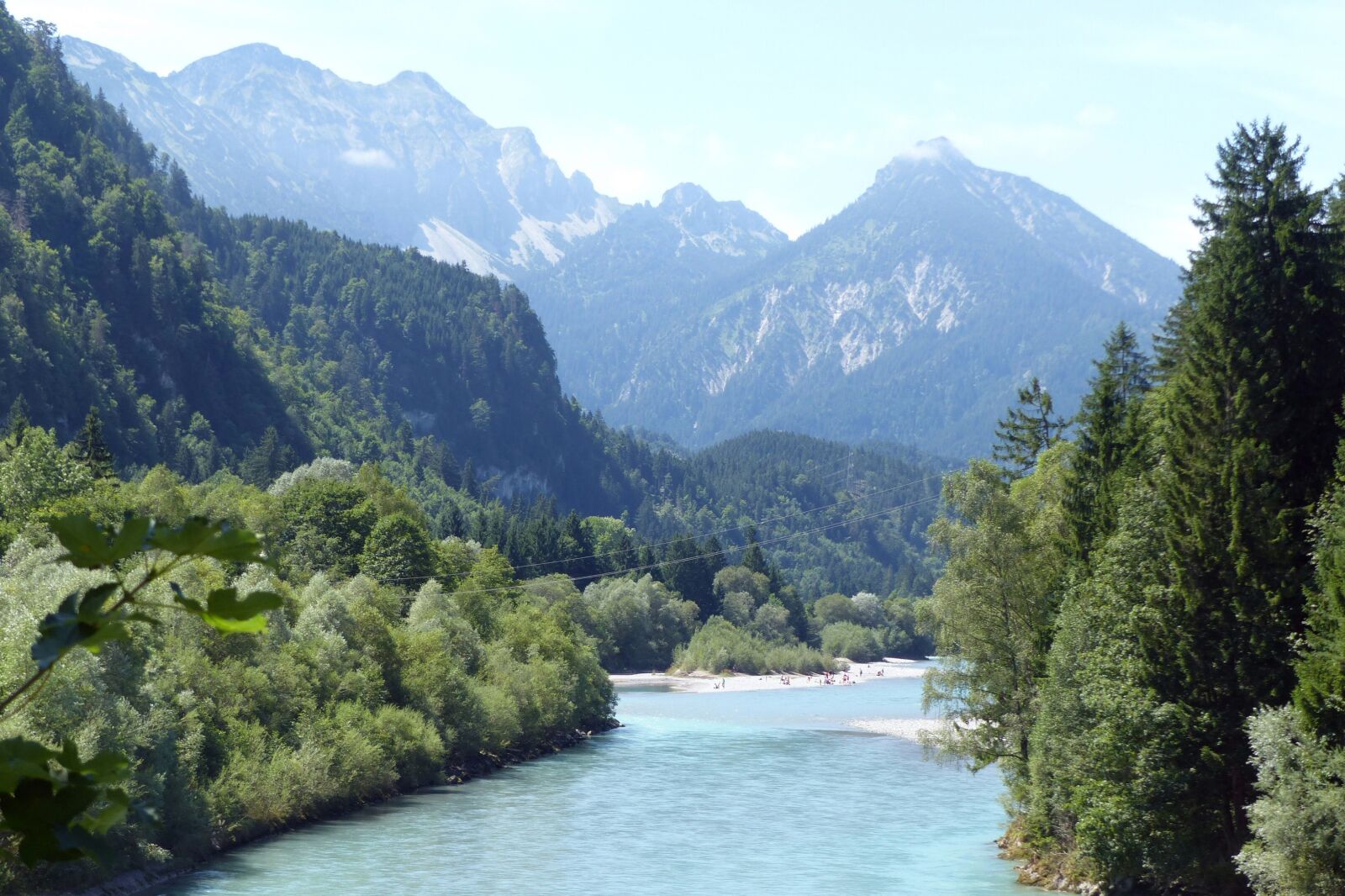 Panasonic Lumix DMC-FZ200 sample photo. Mountain, waters, nature photography