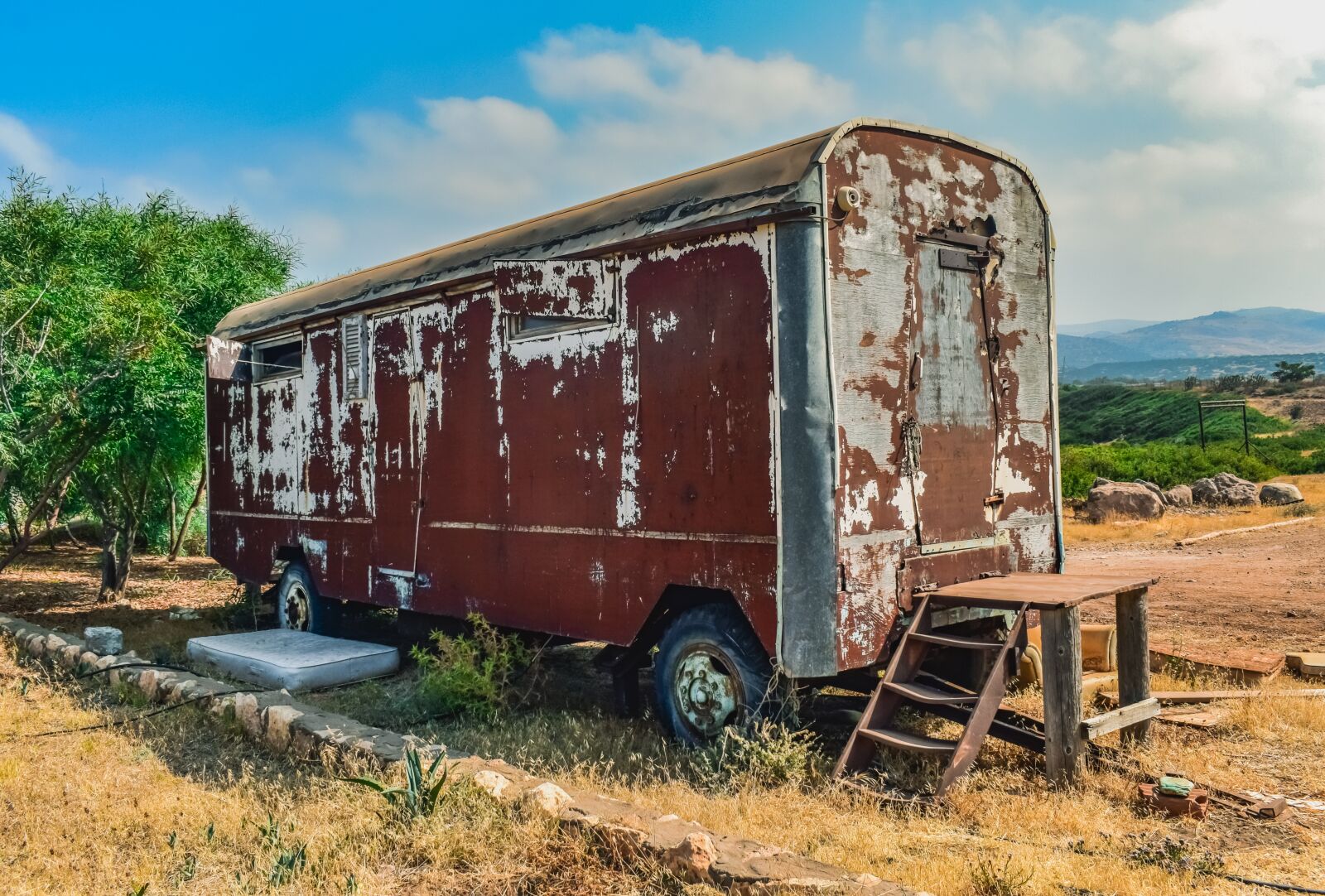 Nikon D3300 sample photo. Wagon, rusty, abandoned photography