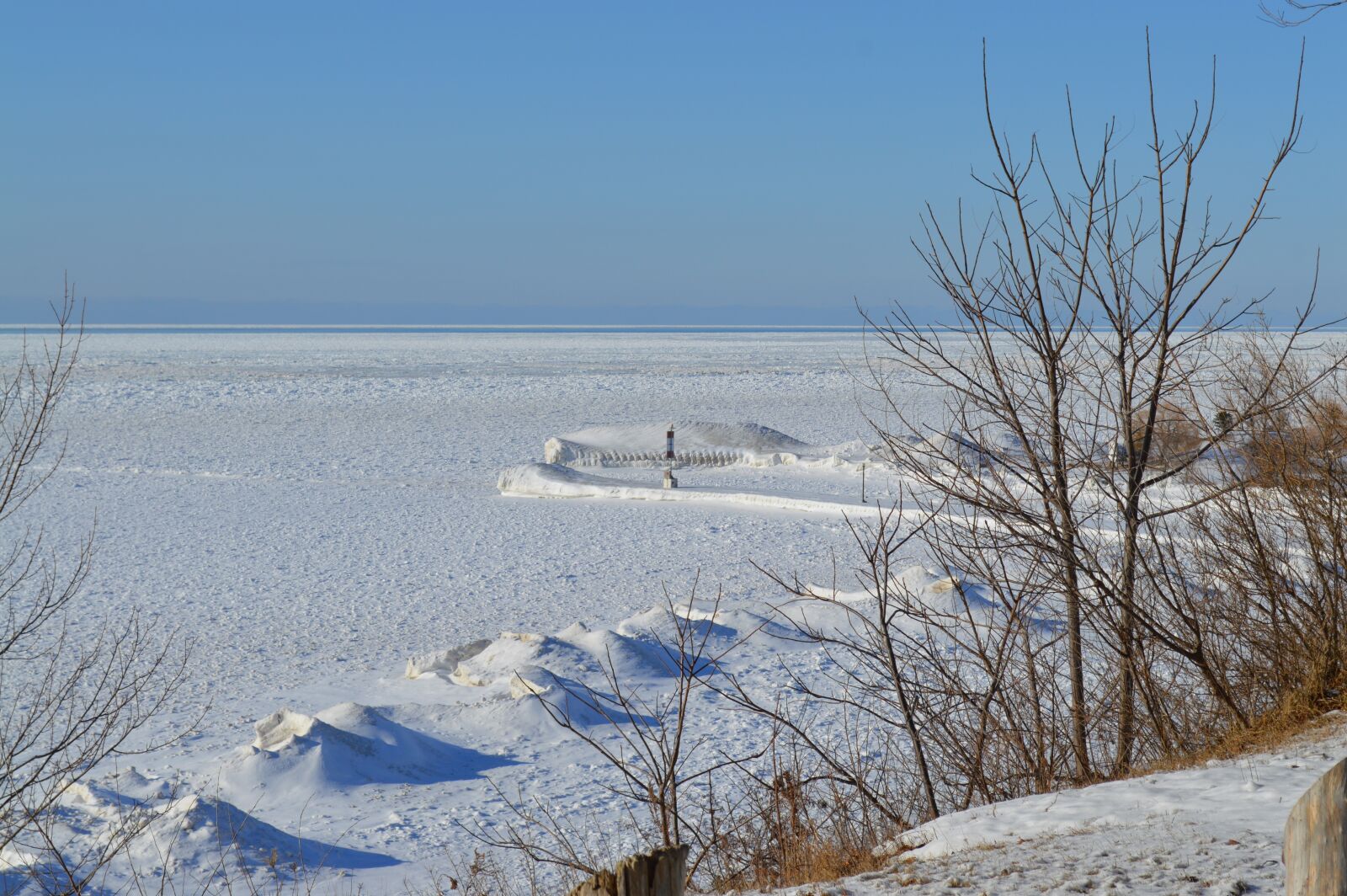 Nikon D3200 sample photo. Winter, shoreline, snow photography