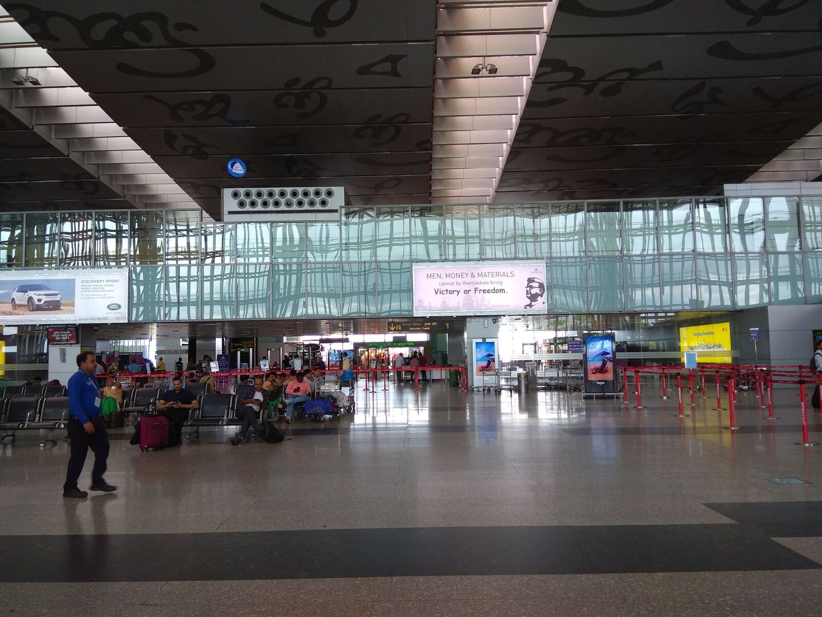 Xiaomi Redmi Note 4 sample photo. Airport, travel, kolkata photography