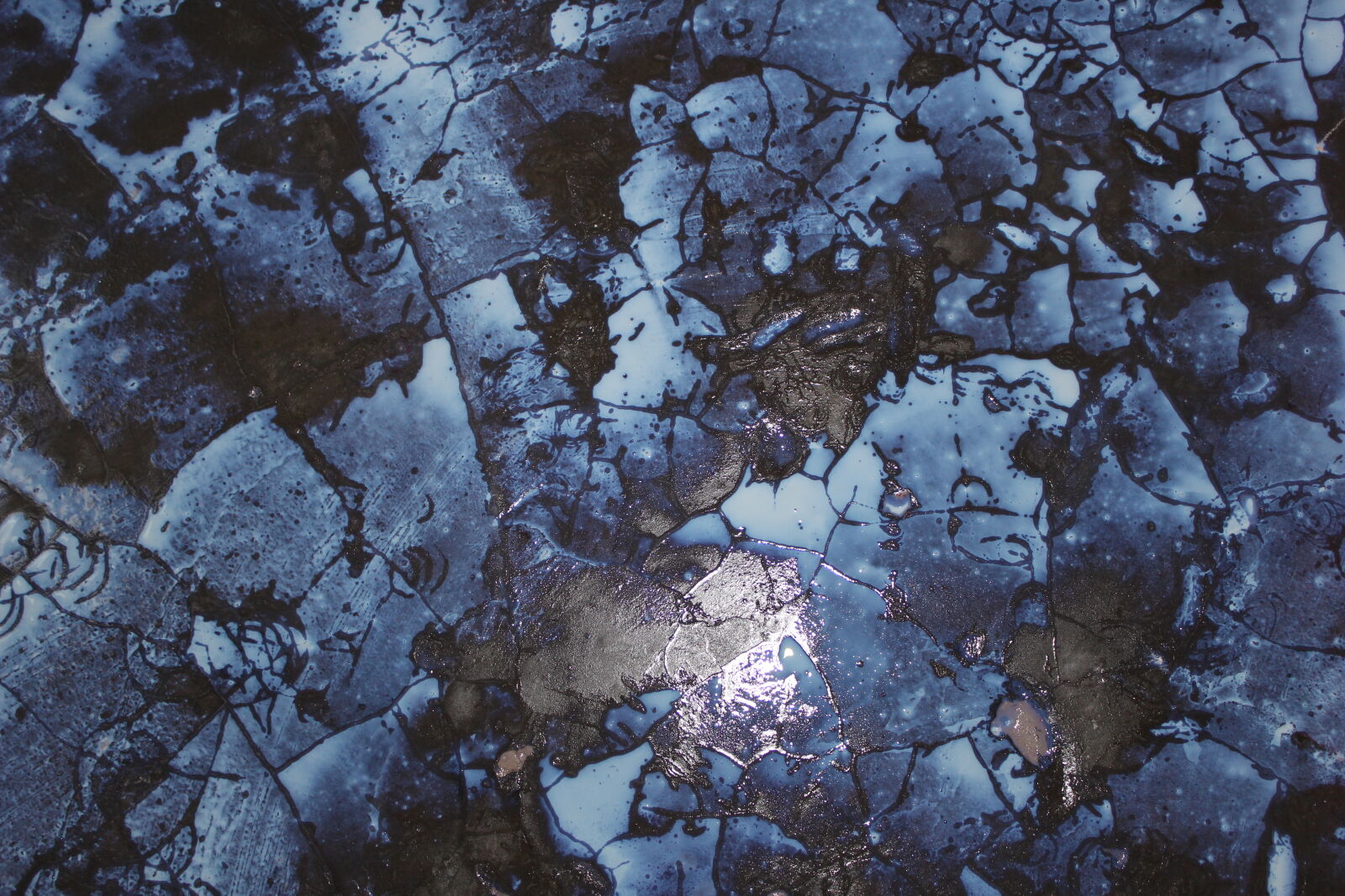 Canon EOS 600D (Rebel EOS T3i / EOS Kiss X5) sample photo. Abstract, blue, cool, tones photography
