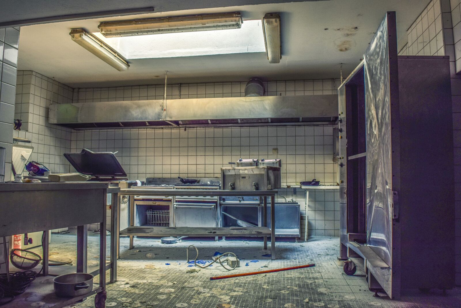 Nikon D3300 sample photo. East places, kitchen, abandoned photography